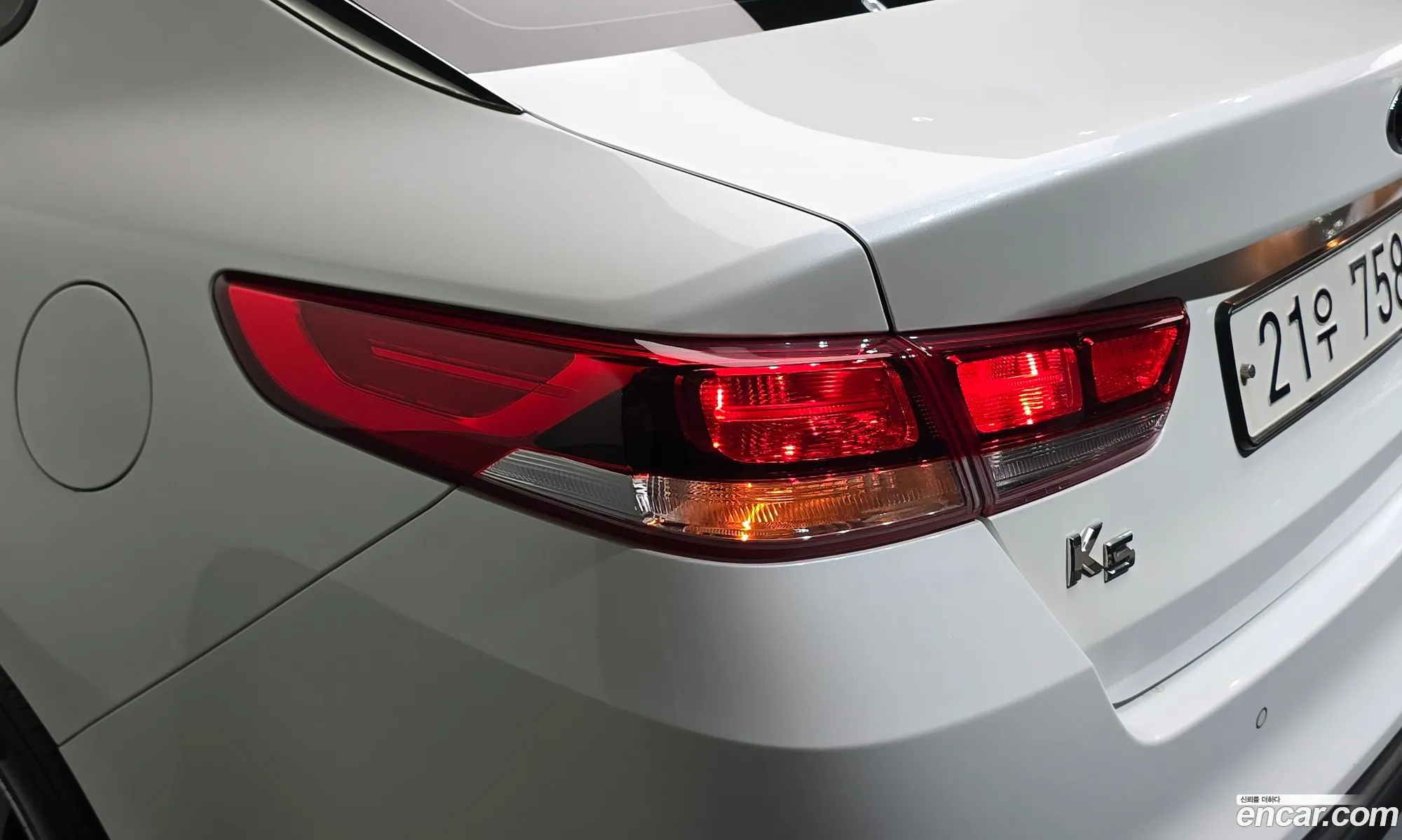 Kia K5 2017 — 13