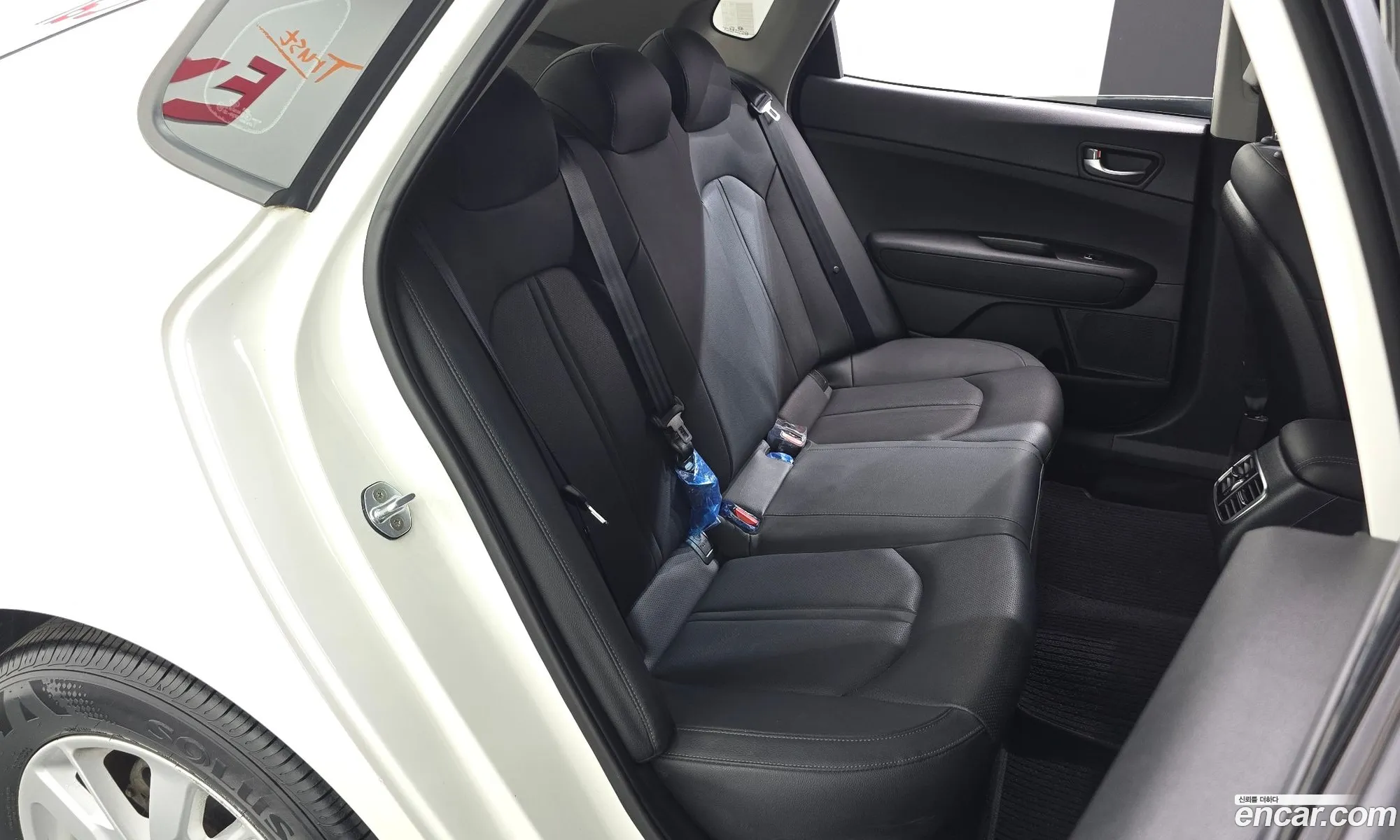 Kia K5 2017 — 29