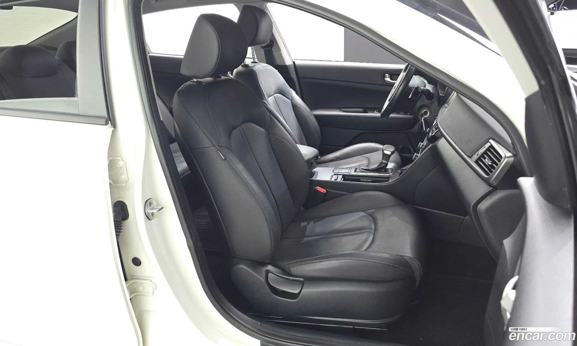 Kia K5 2017 — 20