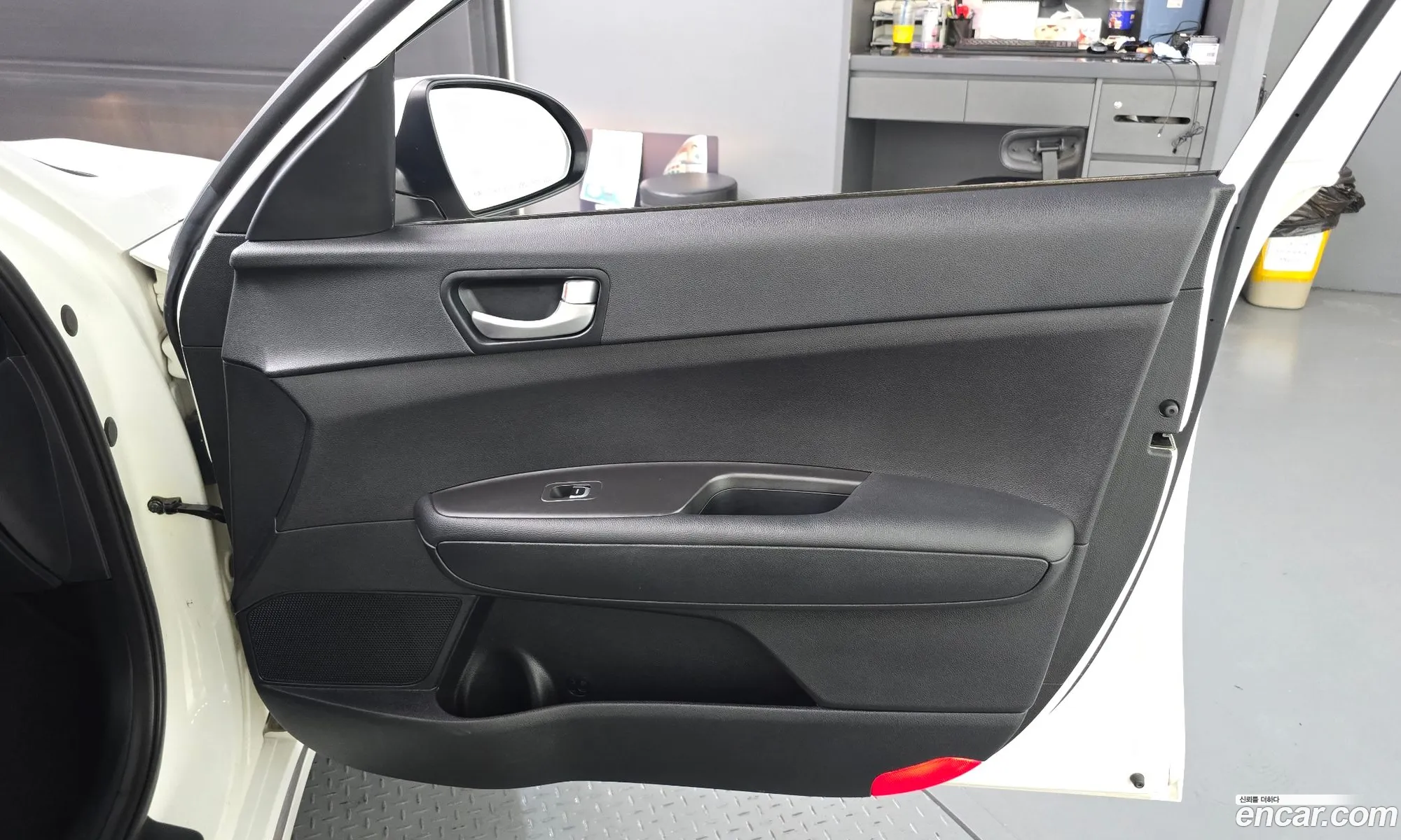 Kia K5 2017 — 16