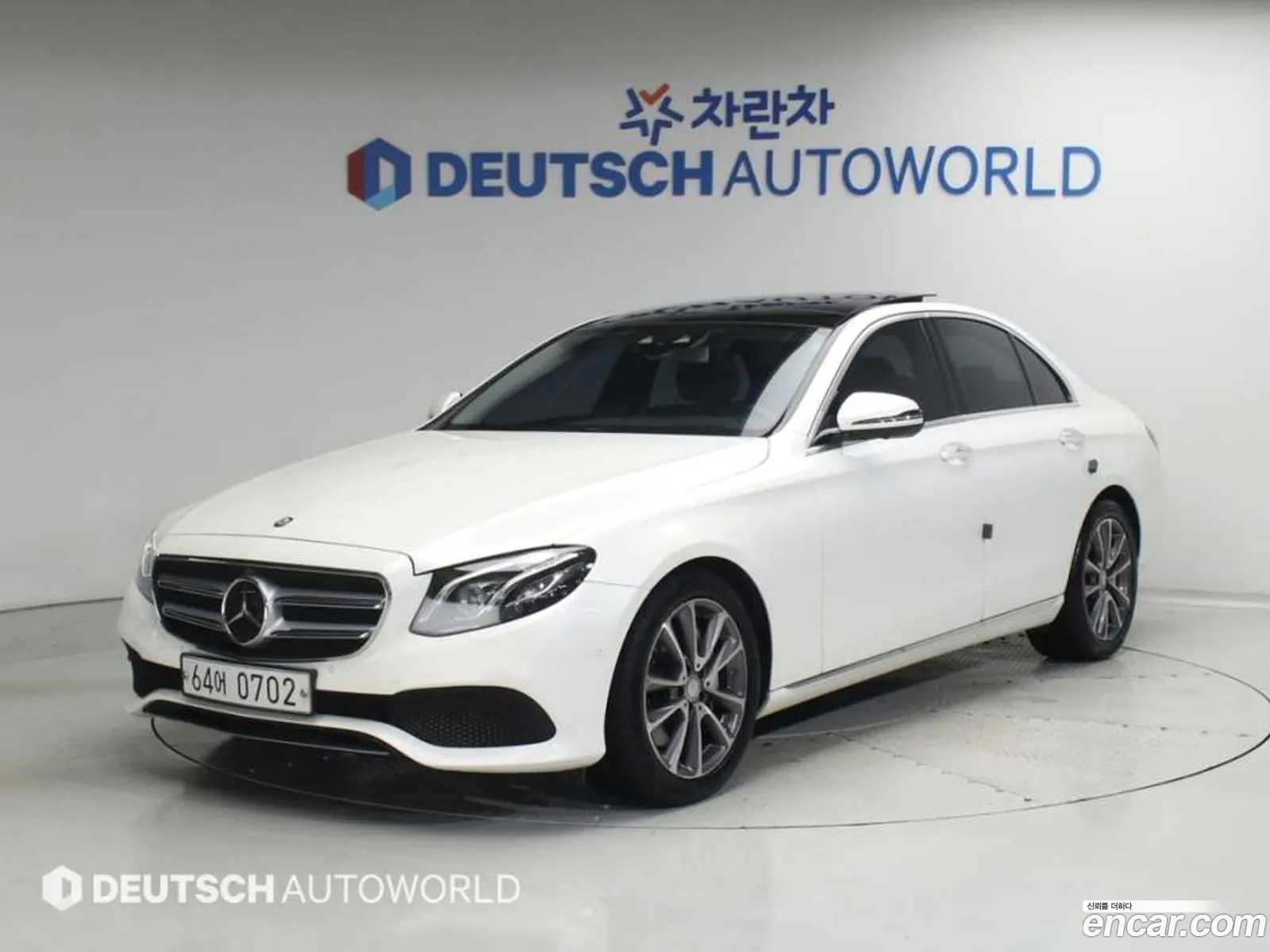Mercedes-Benz E-Class W213 2016 — 20