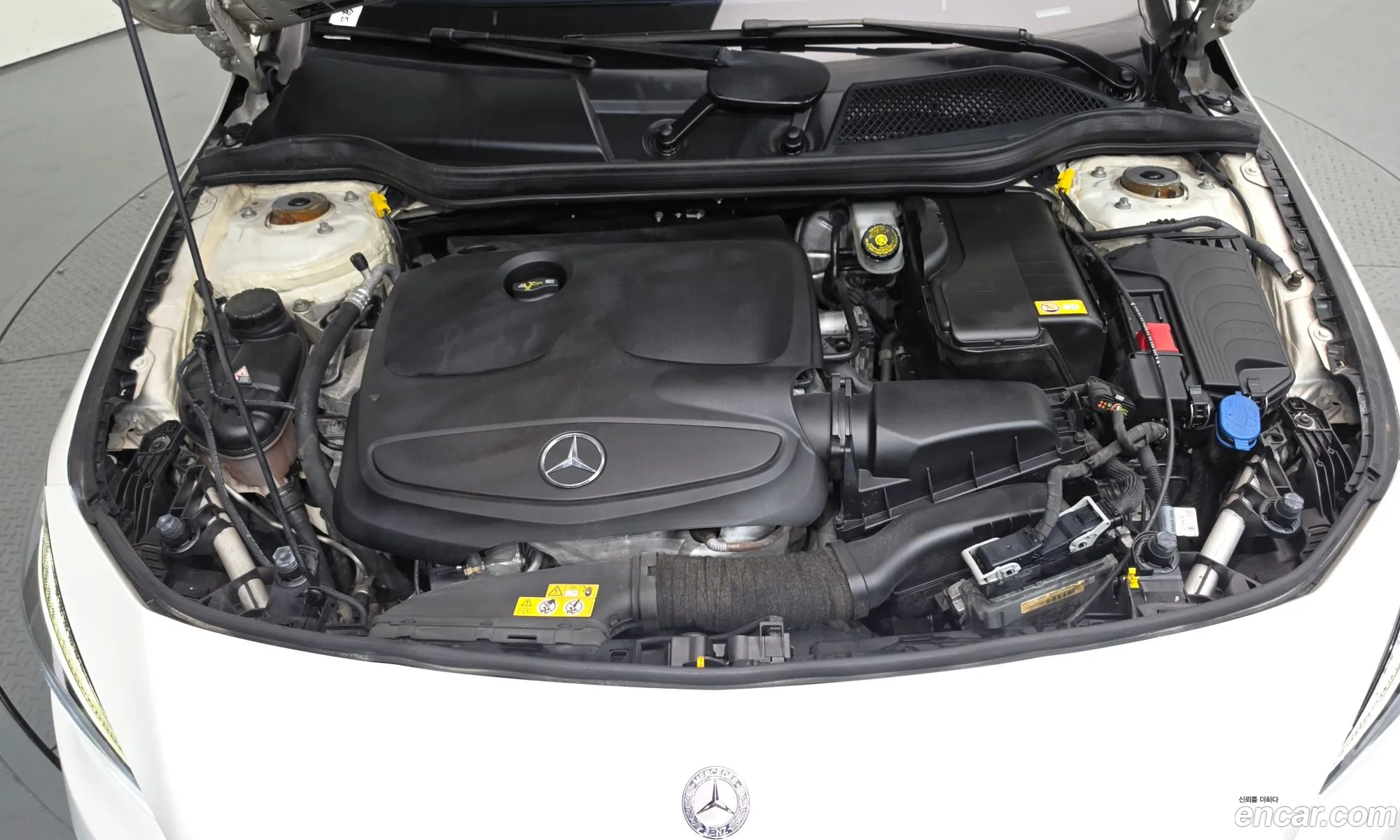 Mercedes-Benz CLA-Class C117 2016 — 4