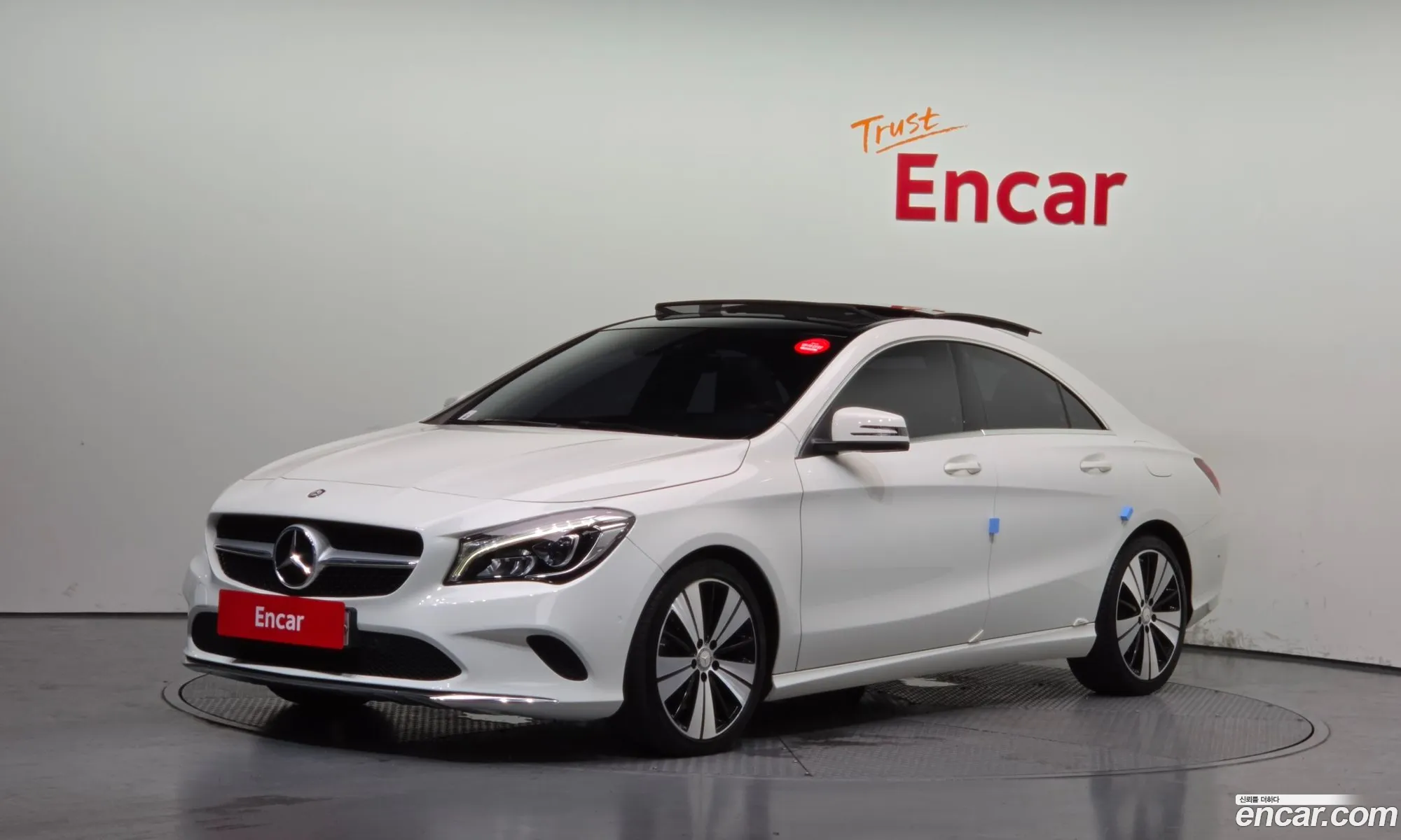 Mercedes-Benz CLA-Class C117 2016 — 10