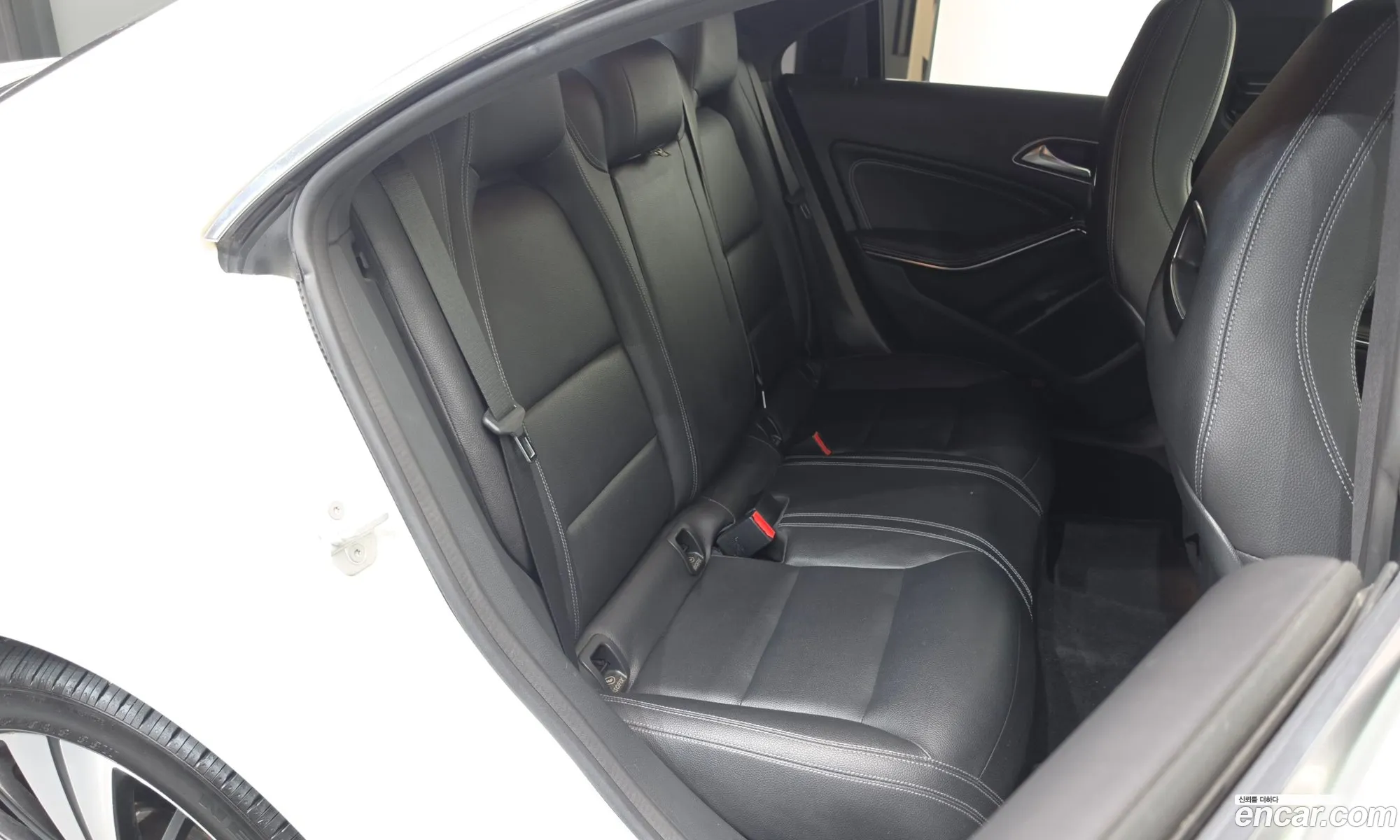 Mercedes-Benz CLA-Class C117 2016 — 17