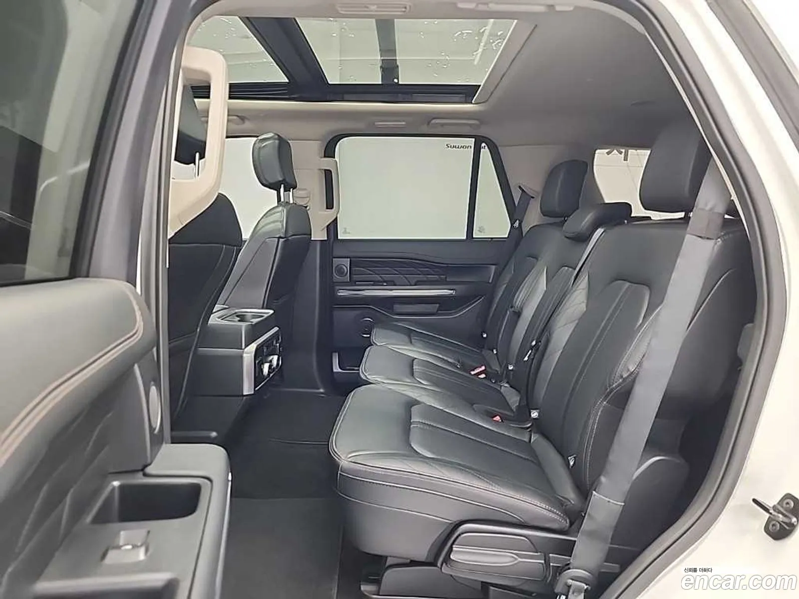 Ford Expedition 2021 — 18