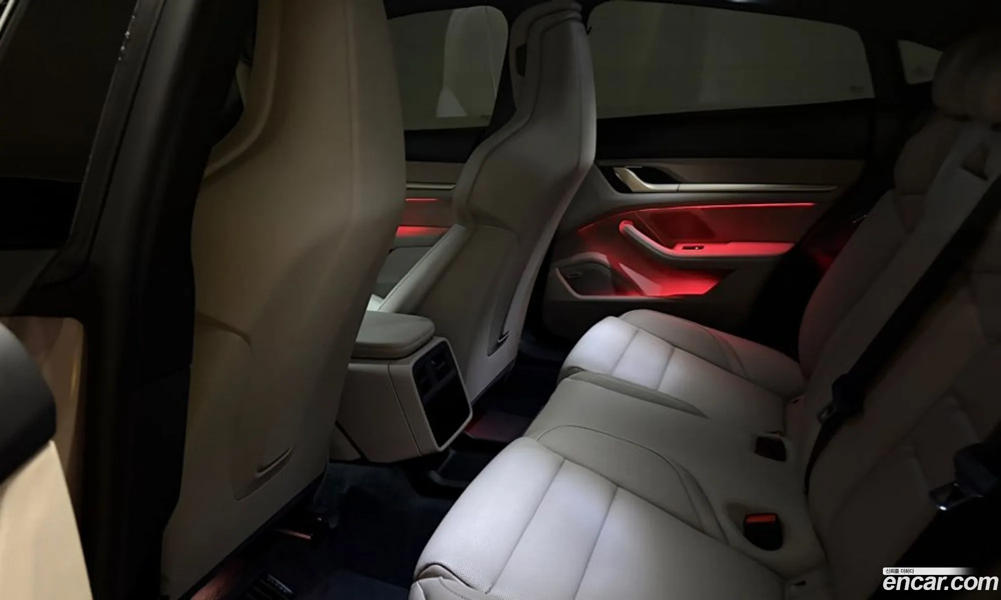 Porsche Taycan 2025 — 5