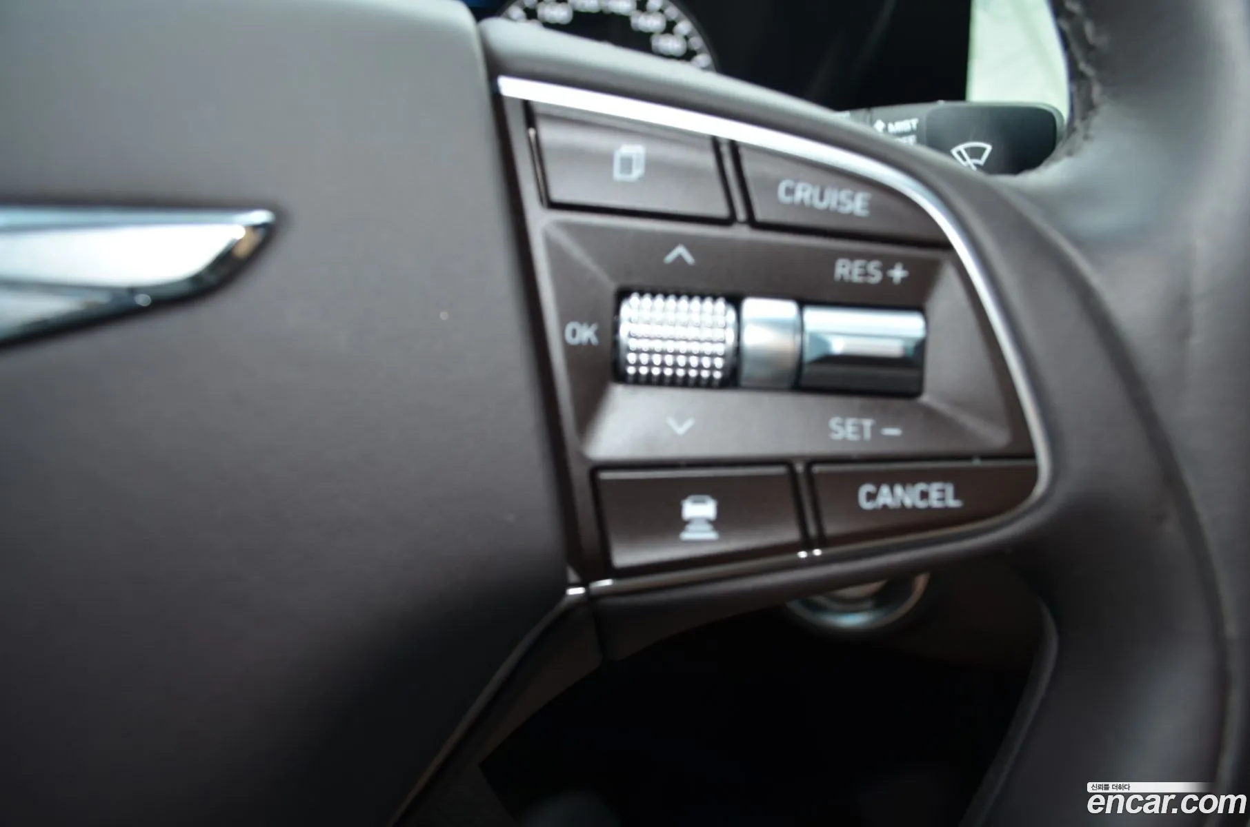 Genesis G90 2019 — 9