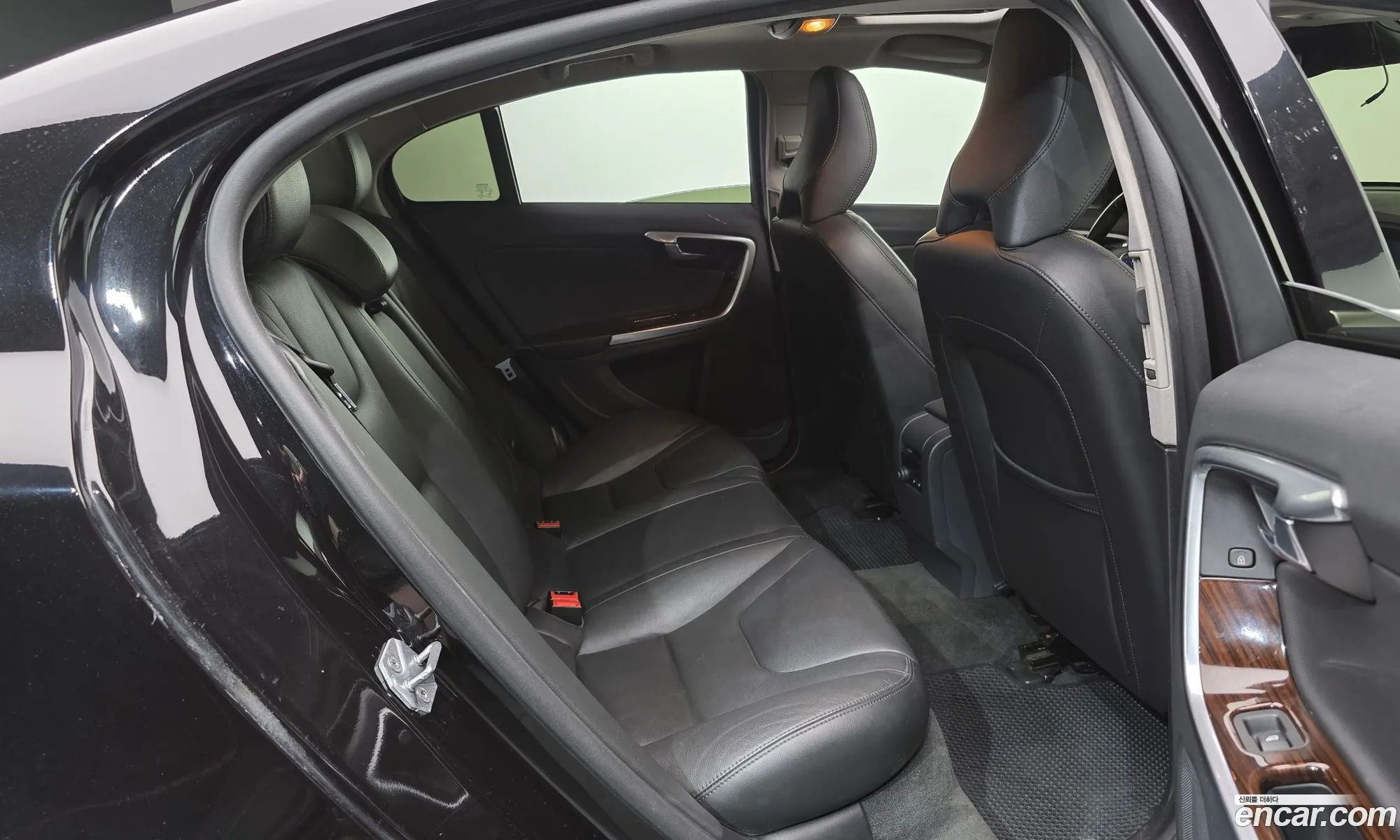 Volvo S60 2016 YV1FSA8BDG2408800 — 2