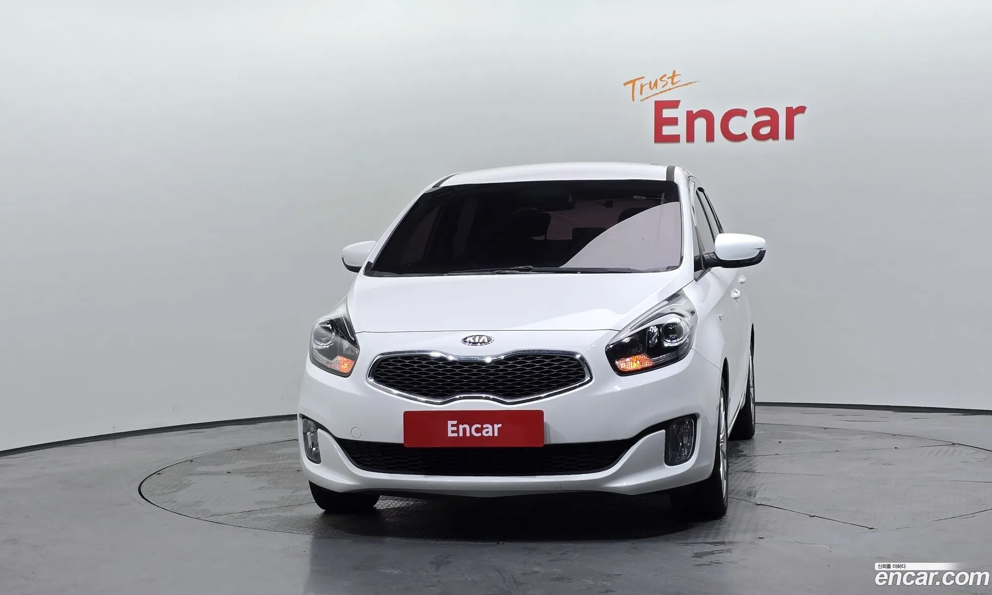 Kia Carens 2014 — 20