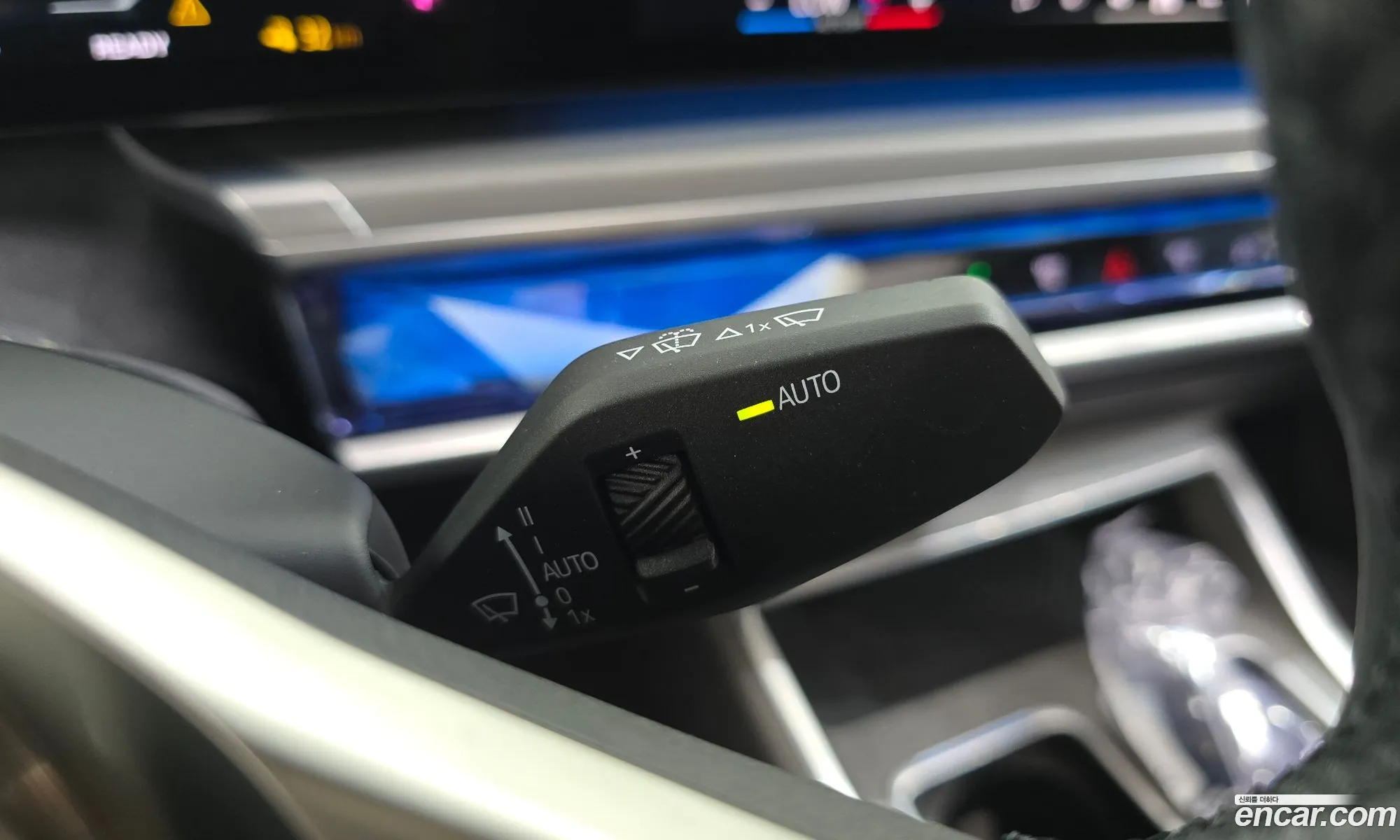 BMW i7 2023 — 18