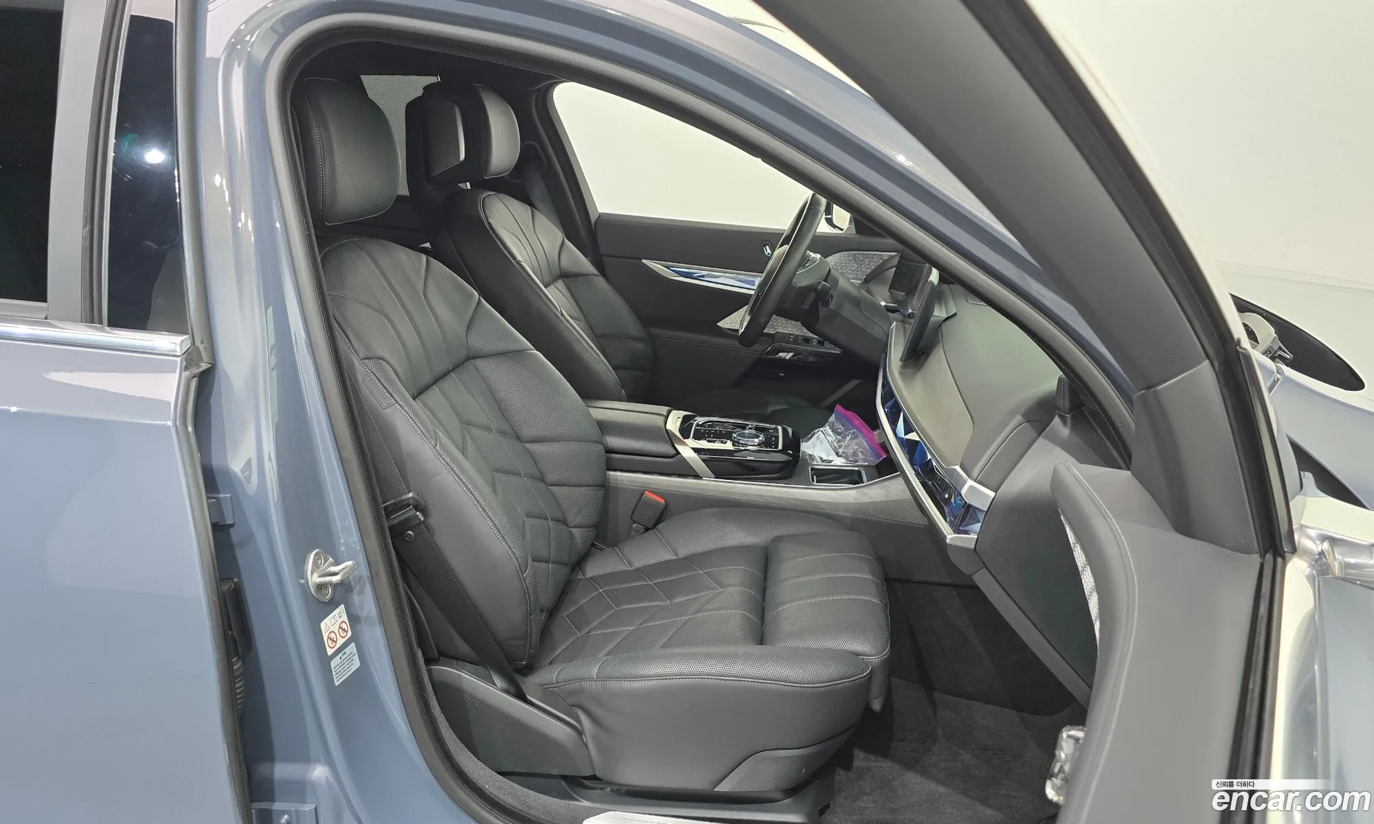BMW i7 2023 — 29