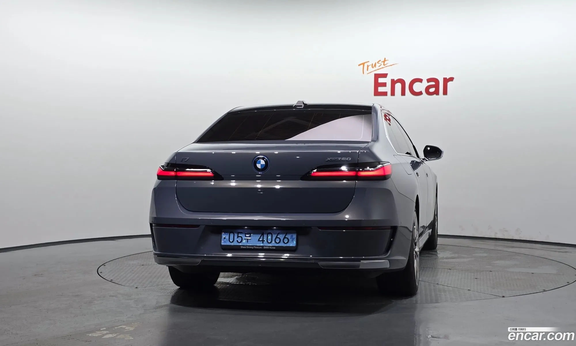 BMW i7 2023 — 22
