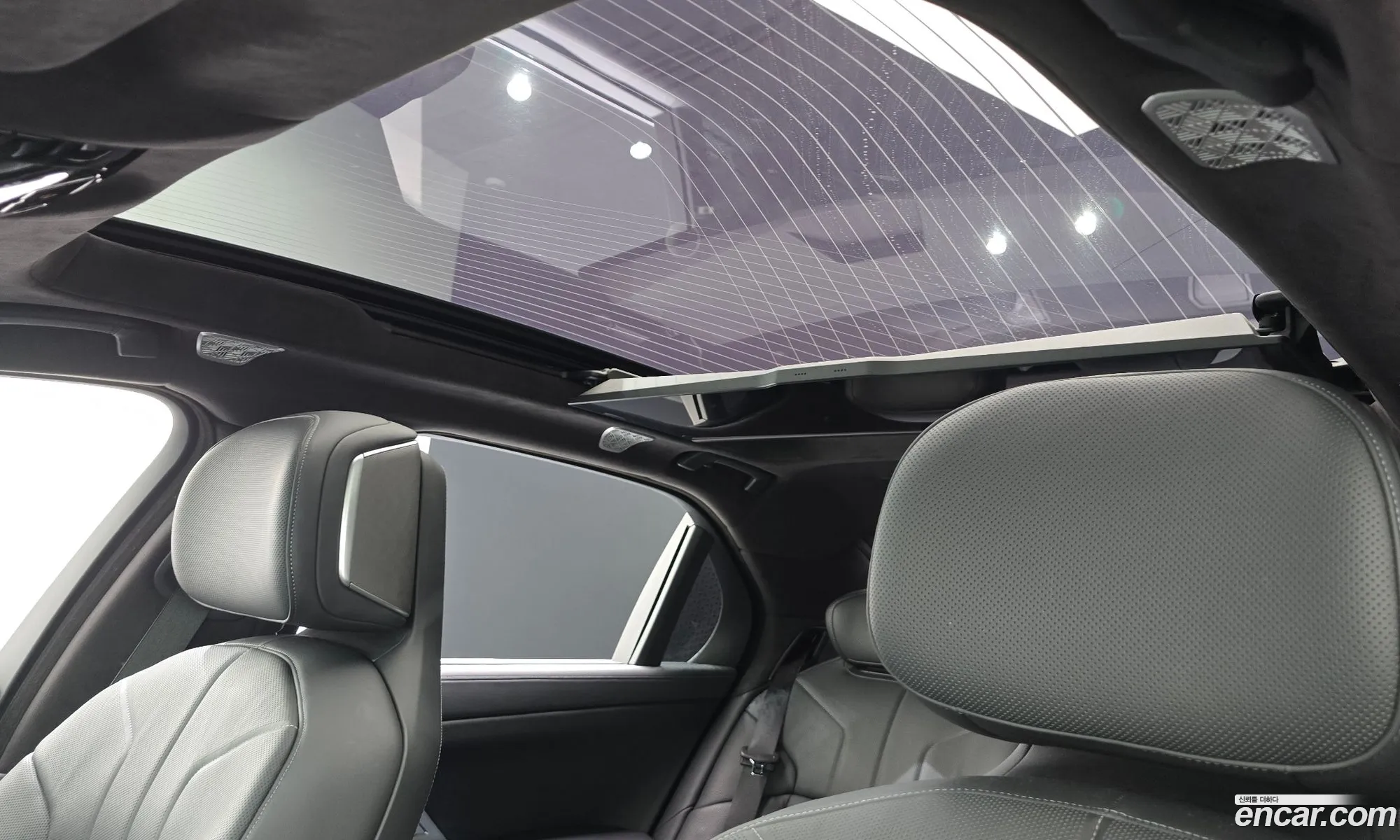 BMW i7 2023 — 10