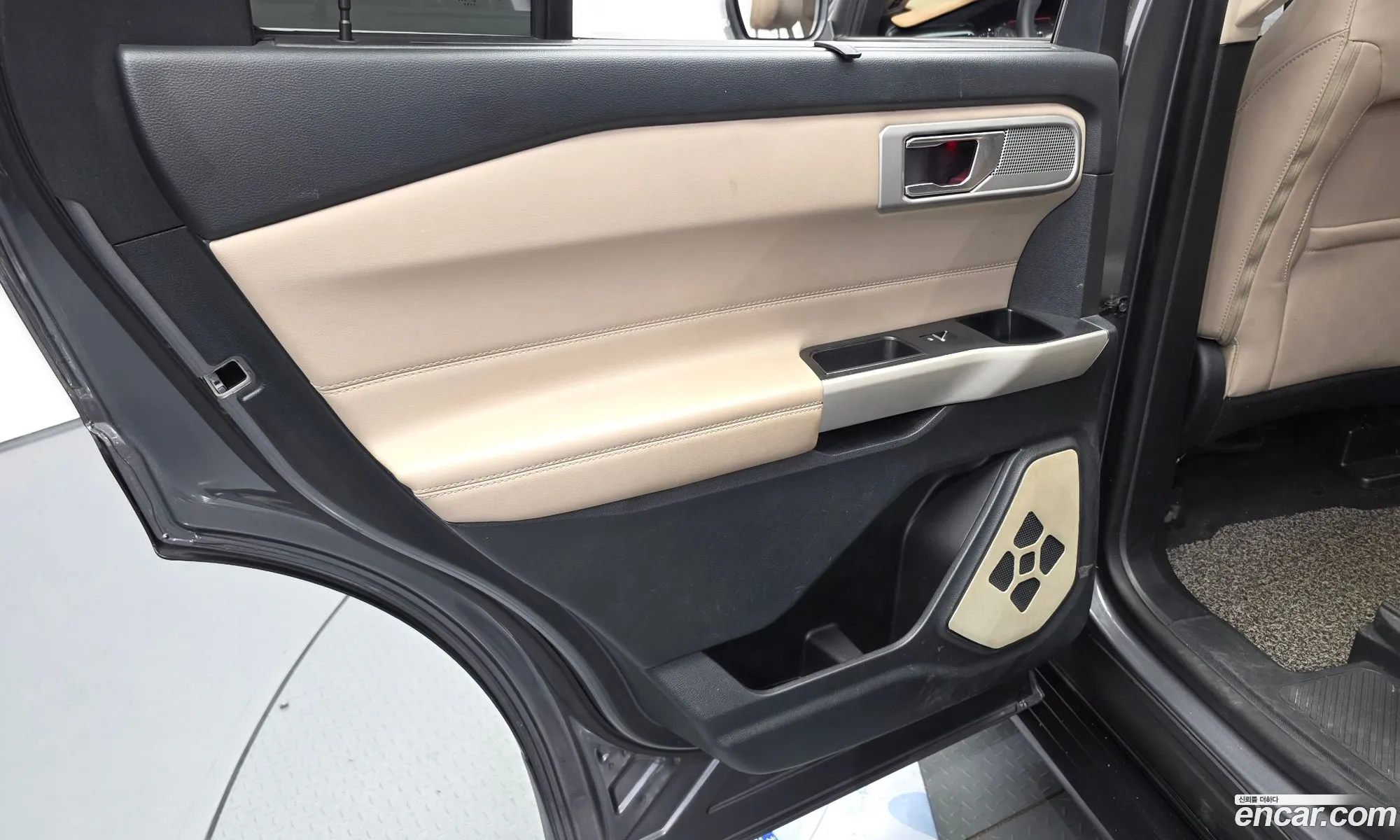 Ford Explorer 6th Gen 2021 1FMSK8FH4MGC25478 — 18