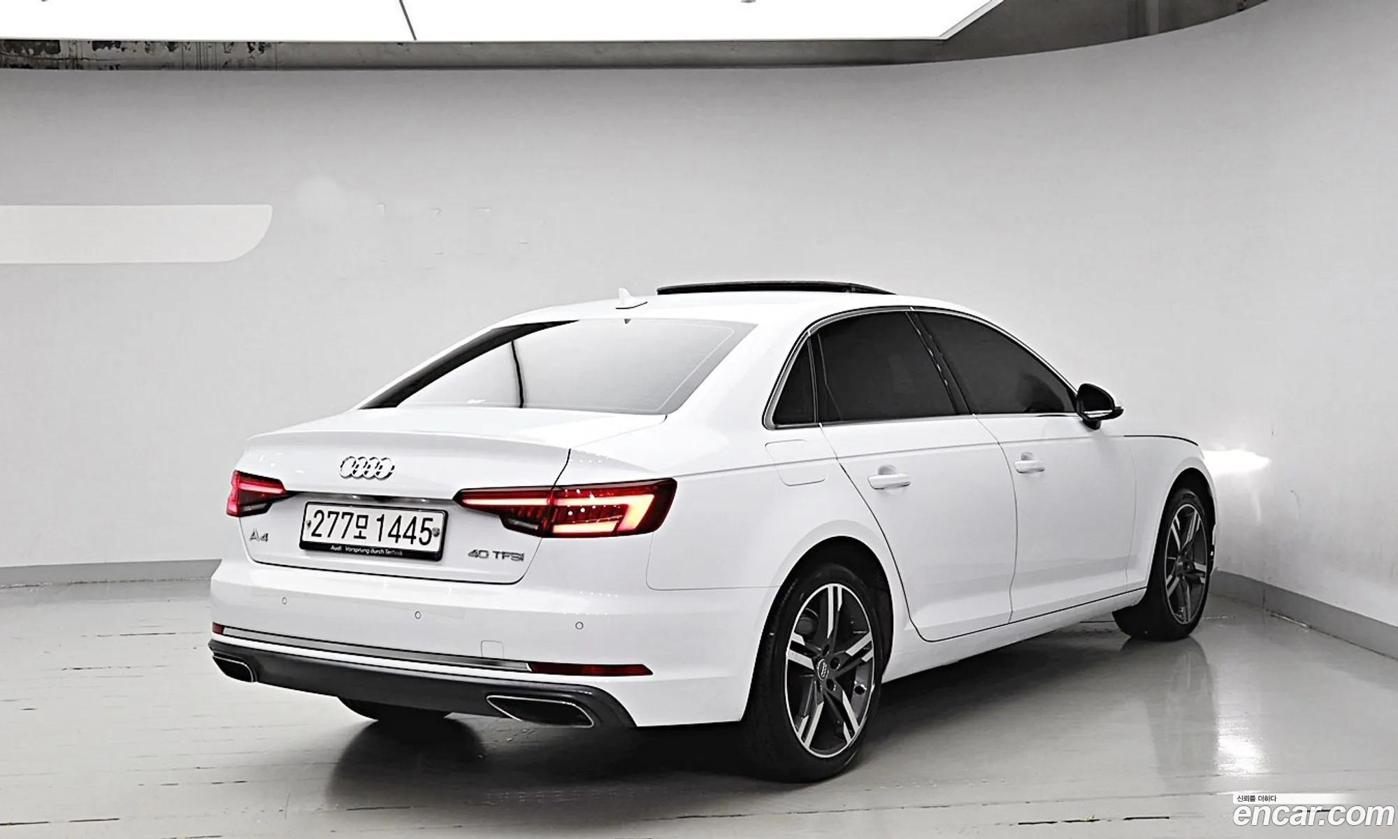 Audi A4 2019 — 14