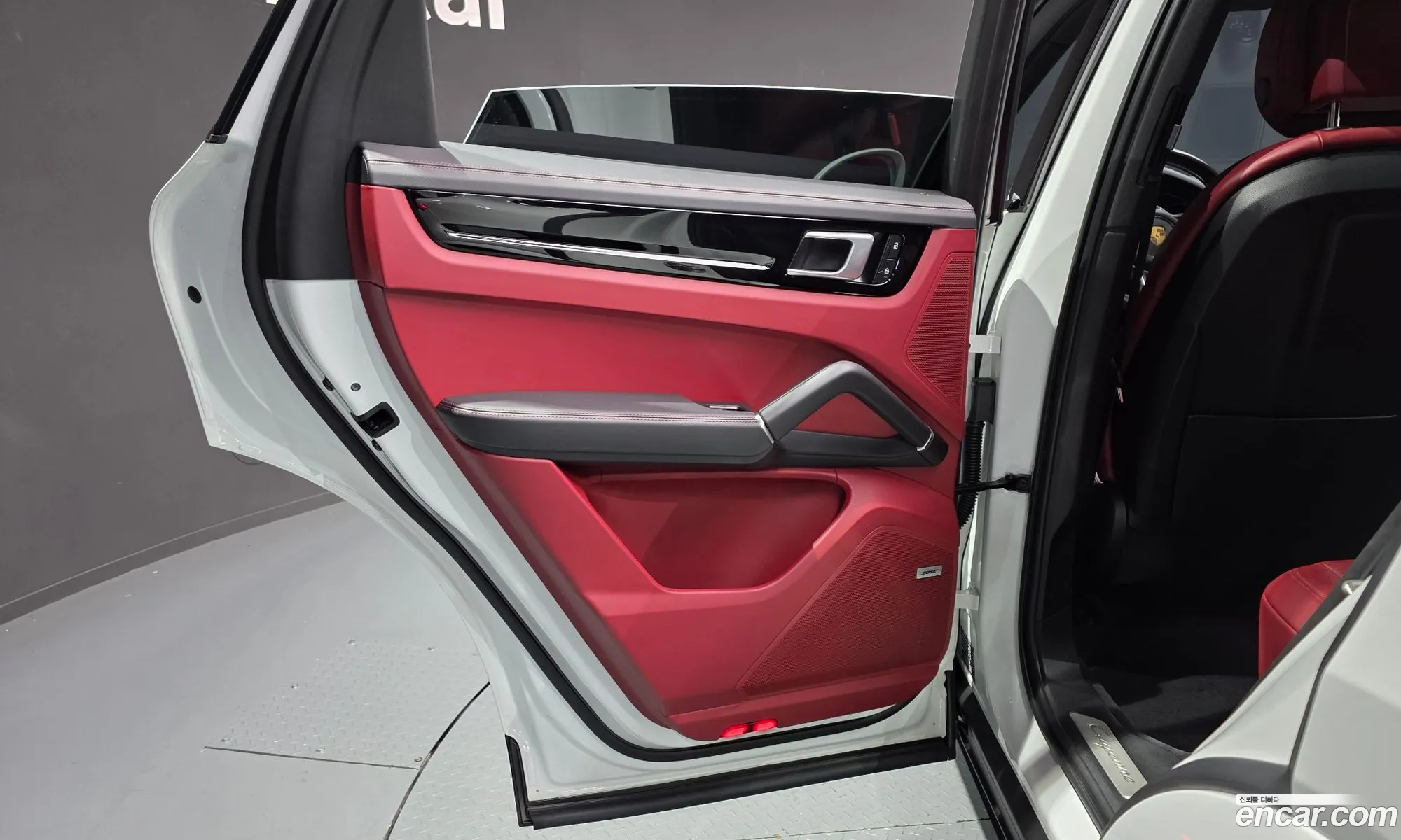 Porsche Cayenne 2022 — 19
