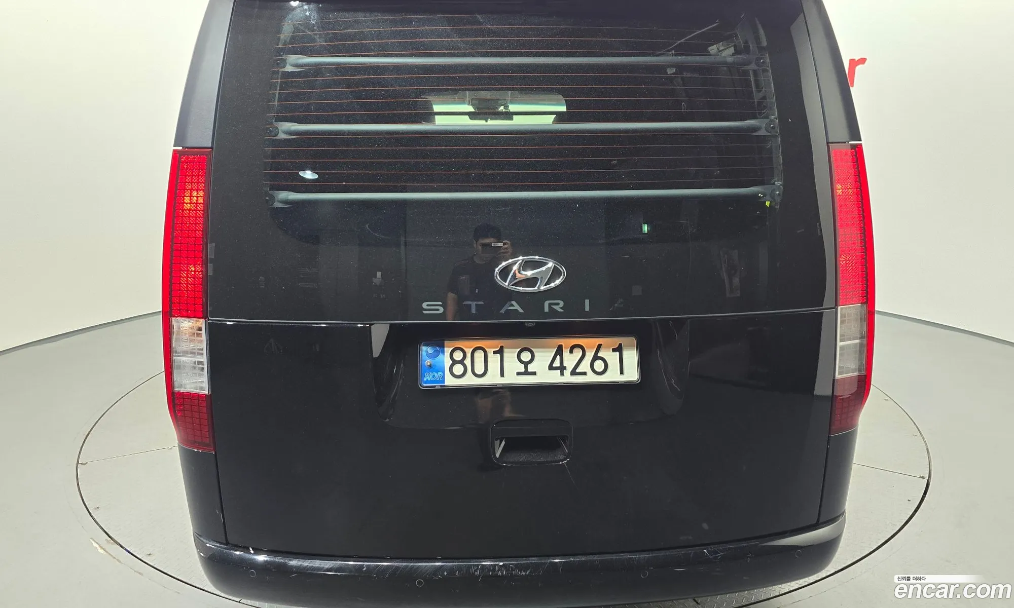 Hyundai Staria 2022 — 19