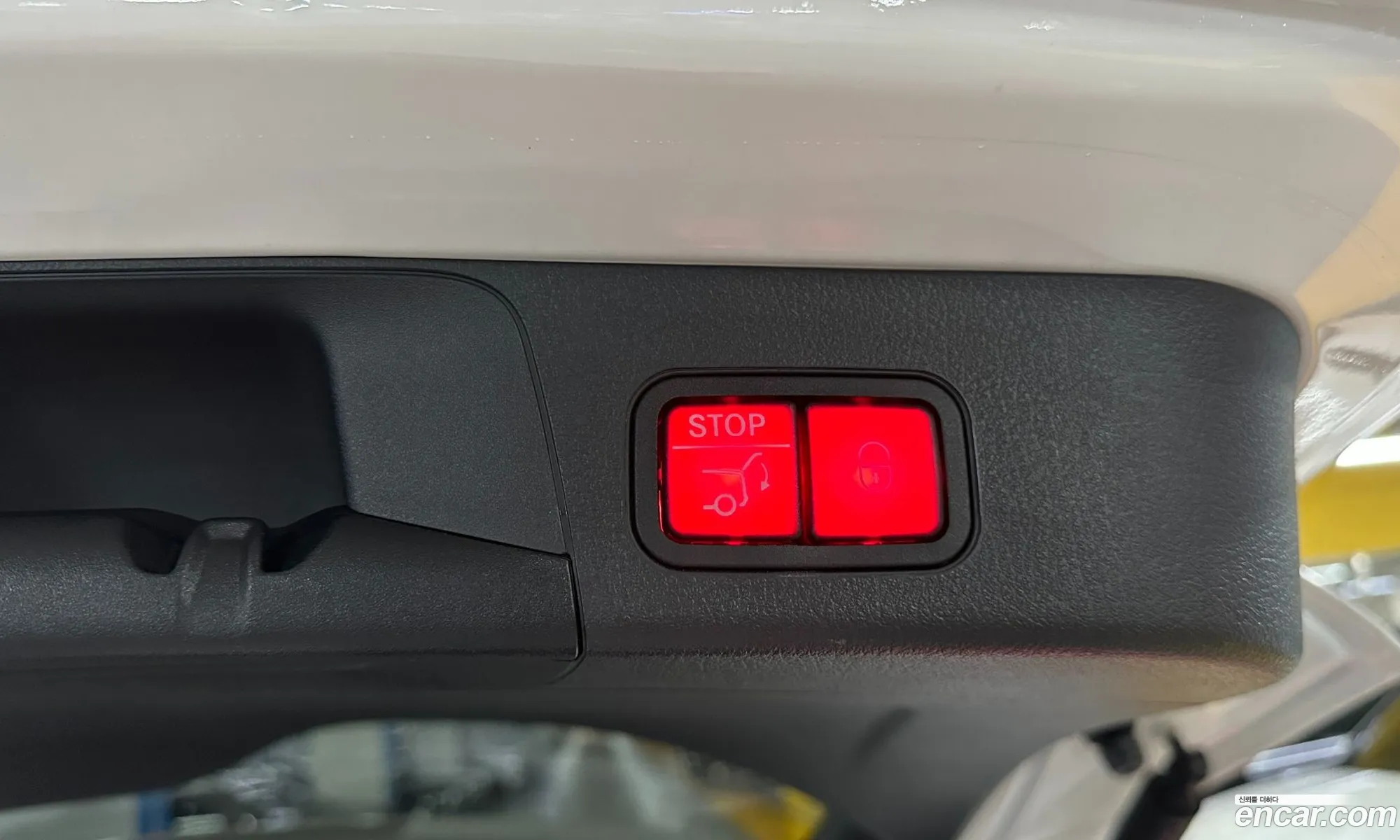 Mercedes-Benz EQB X243 2023 — 18