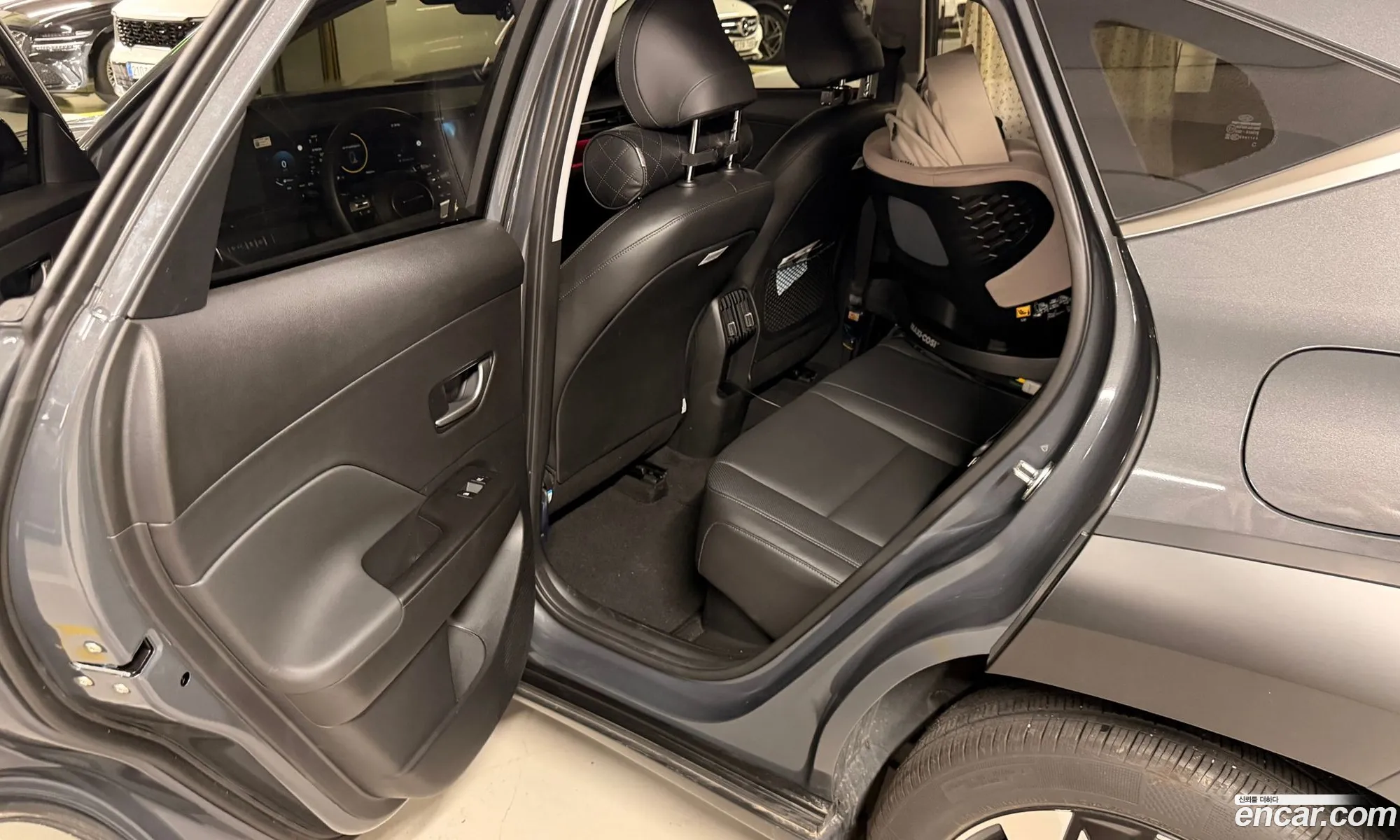Hyundai Kona Hybrid 2024 — 11