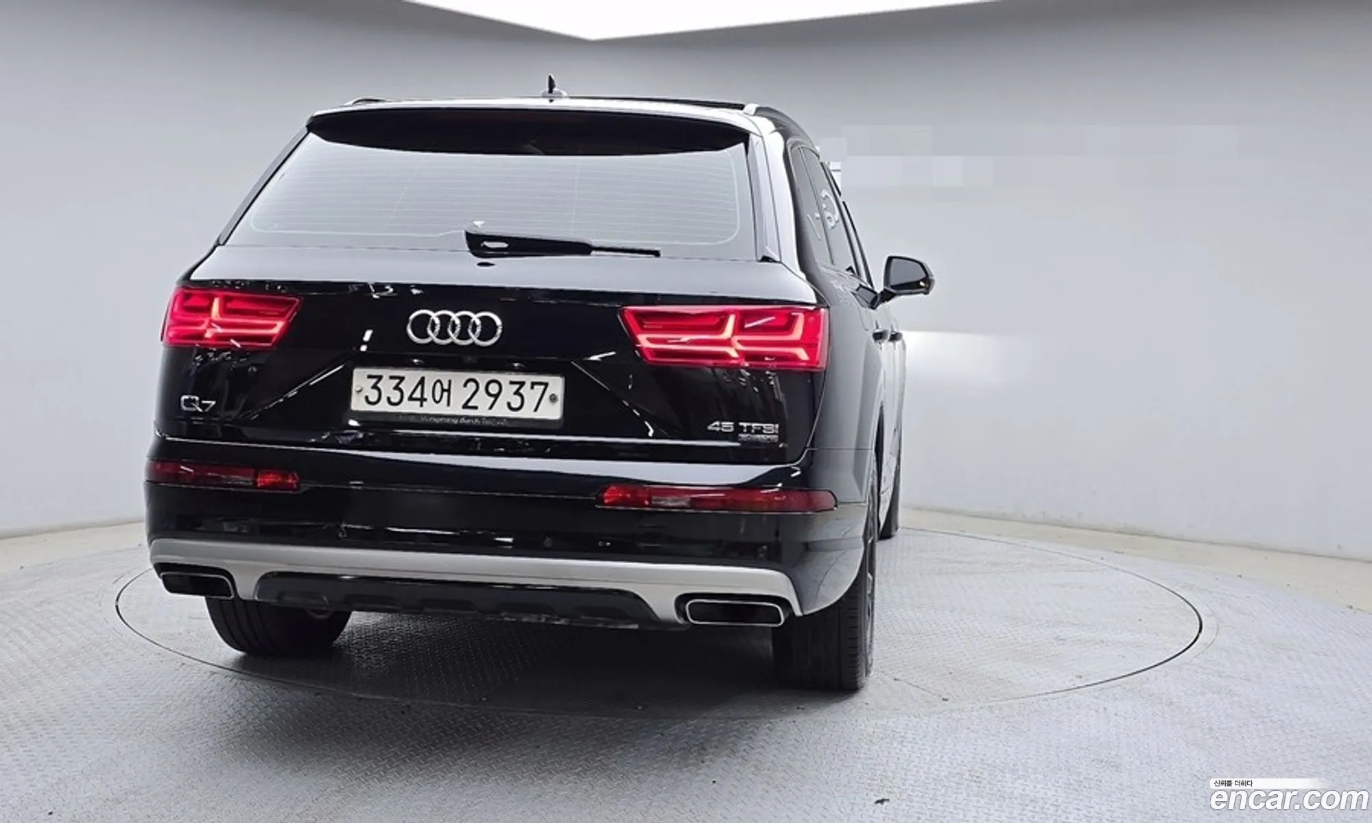 Audi Q7 2019 — 10