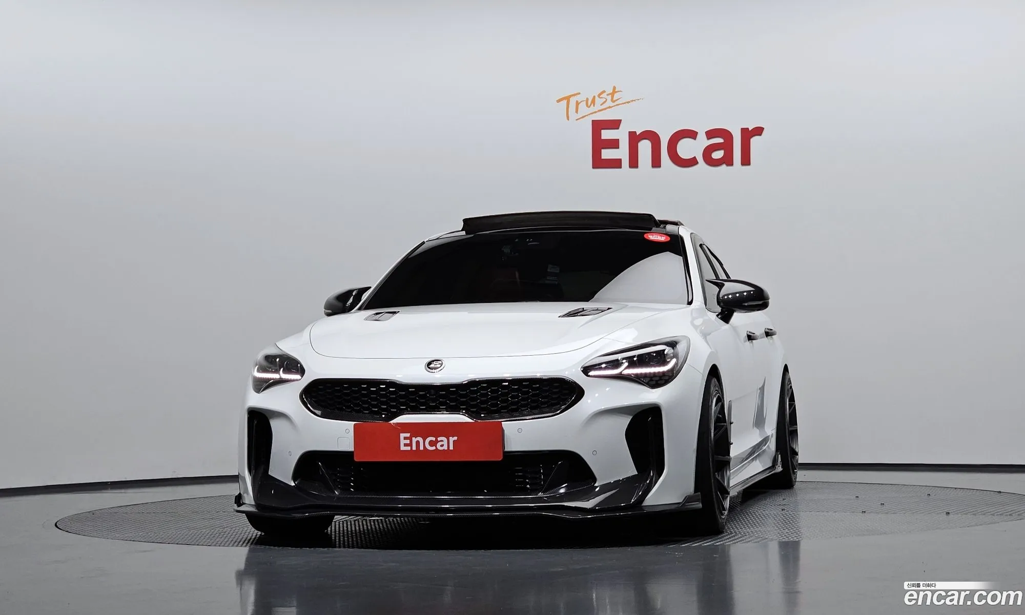 Kia Stinger 2017 KNAE751CBJS006200 — 3