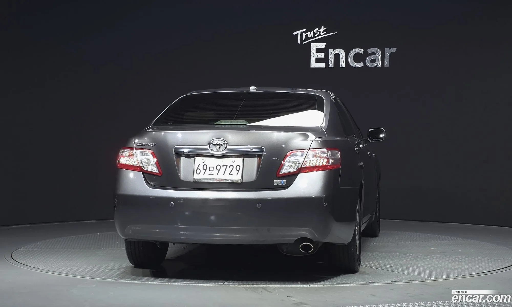 Toyota Camry 2010 — 3