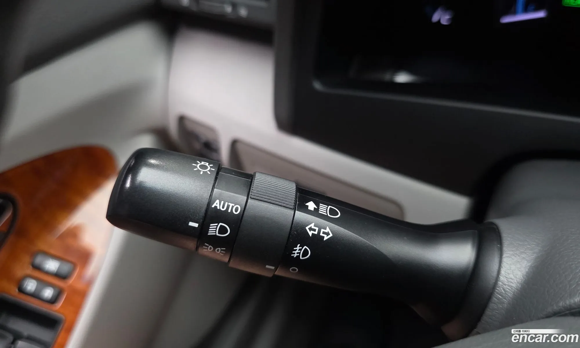 Toyota Camry 2010 — 10