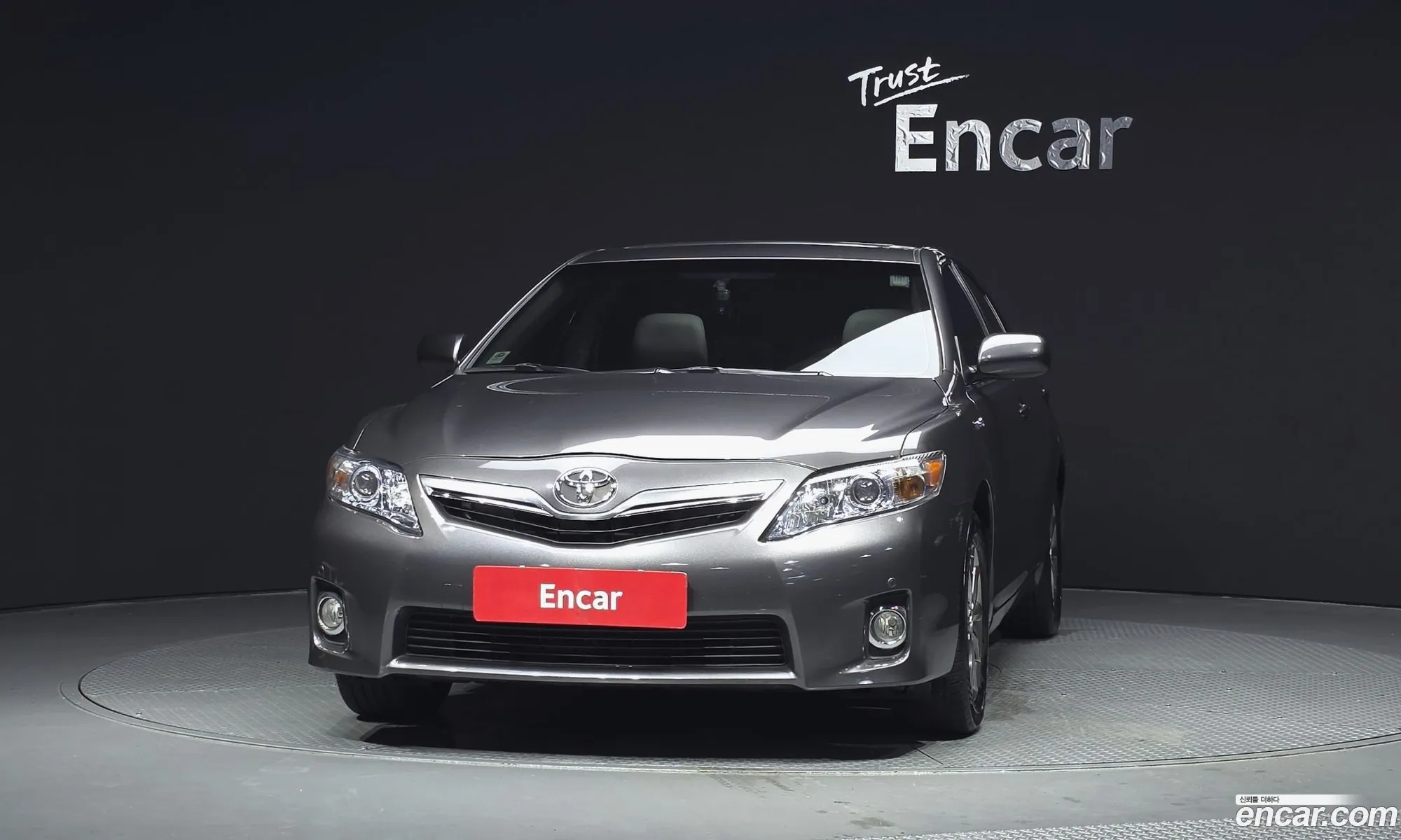 Toyota Camry 2010 — 16
