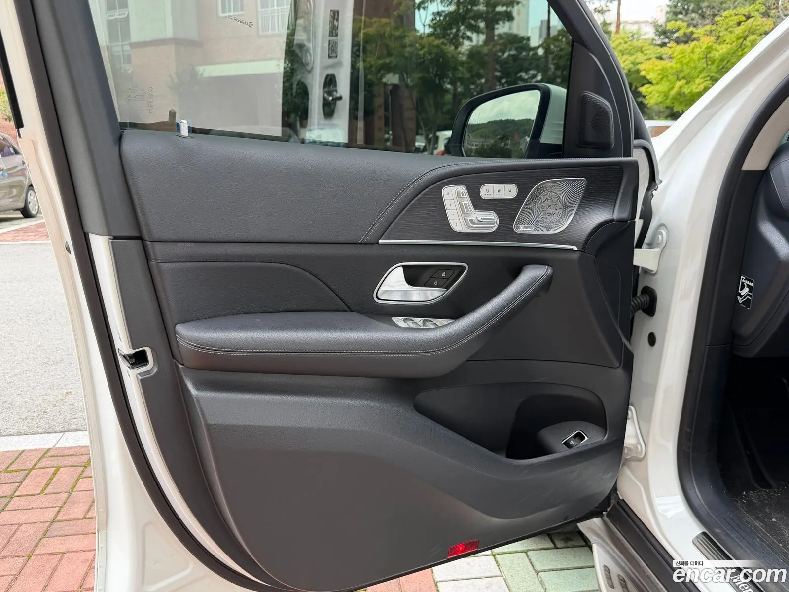 Mercedes-Benz GLE-Class W167 2024 — 13