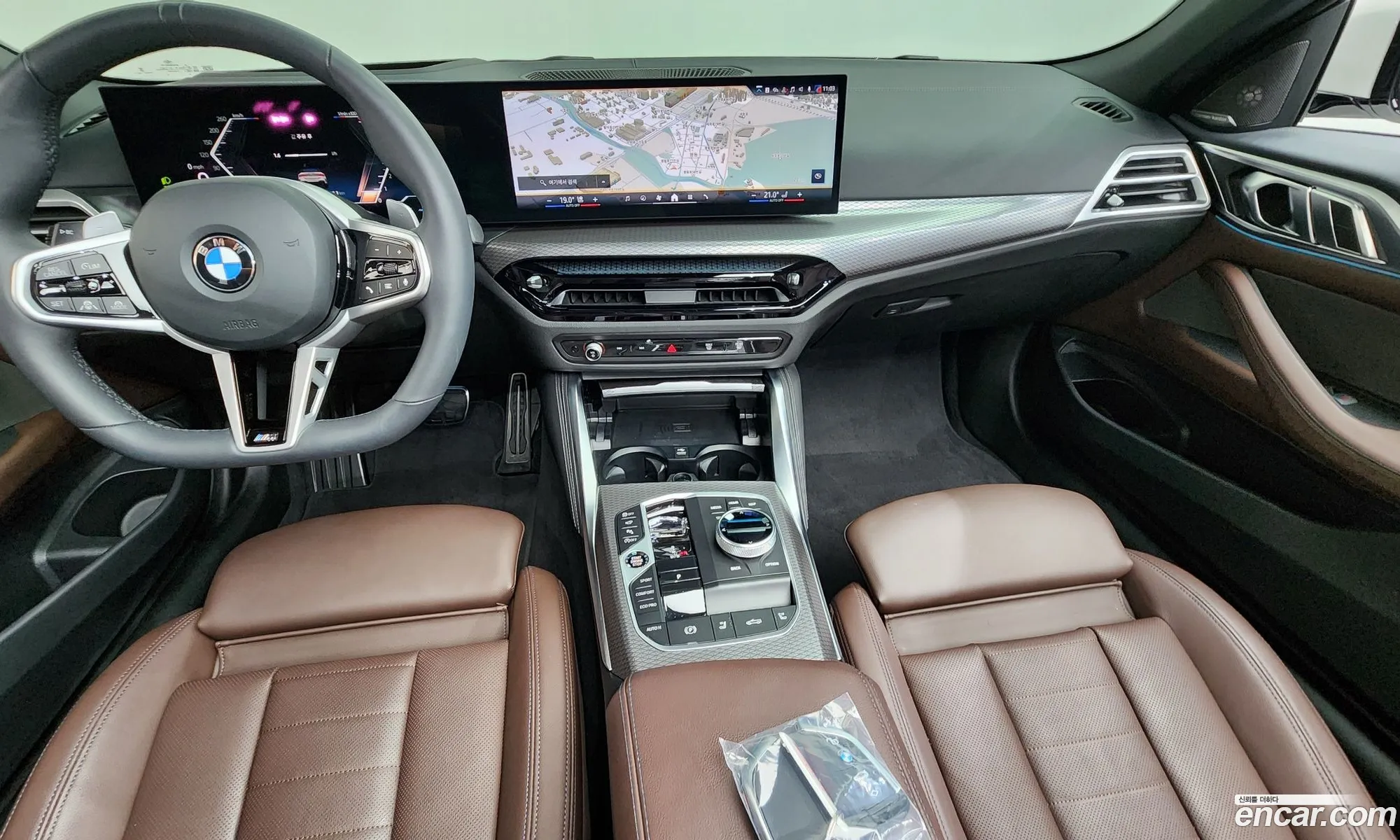 BMW 4 Series 2025 WBA21DB06TCV92563 — 29