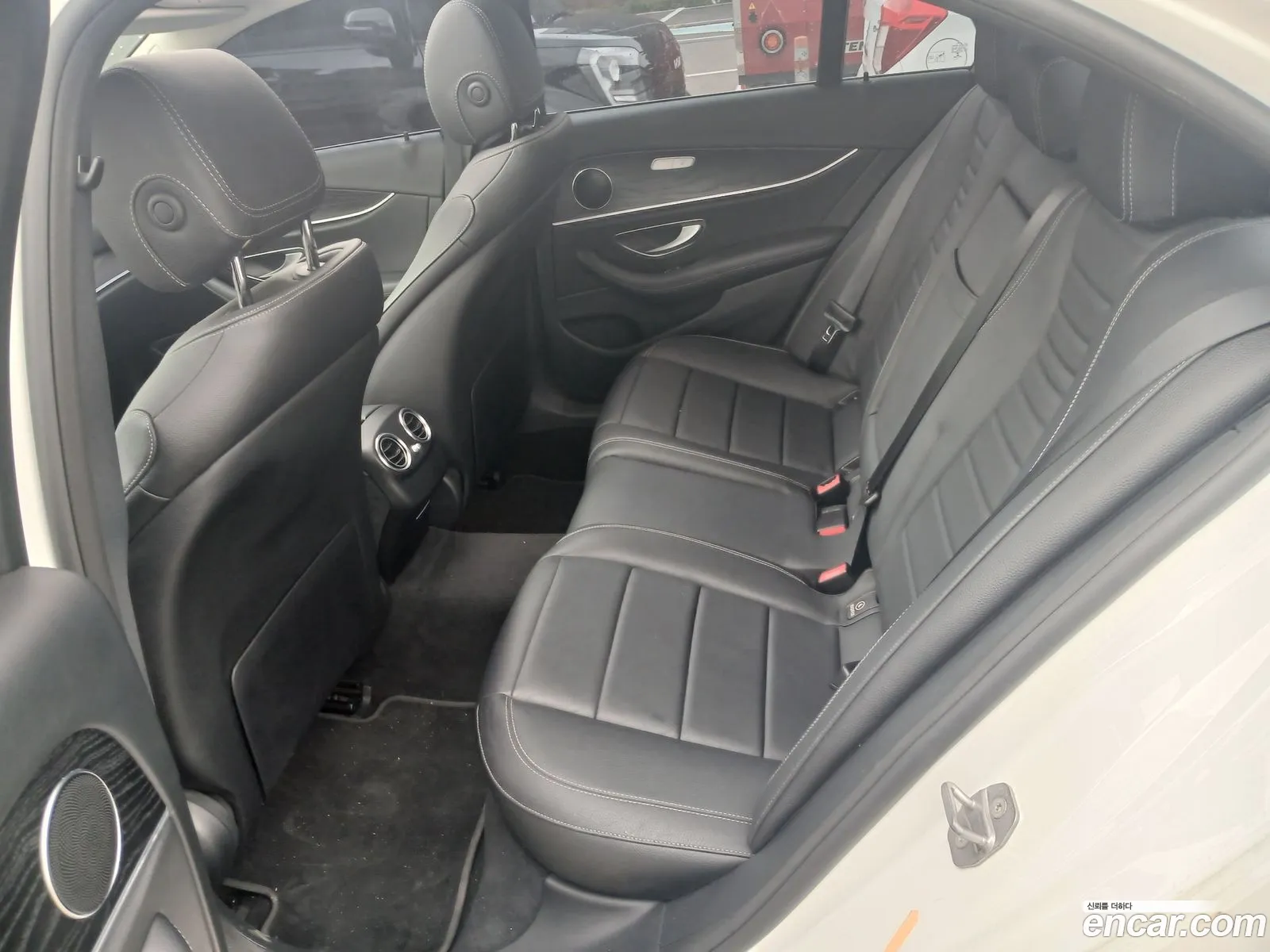 Mercedes-Benz E-Class W213 2017 — 10