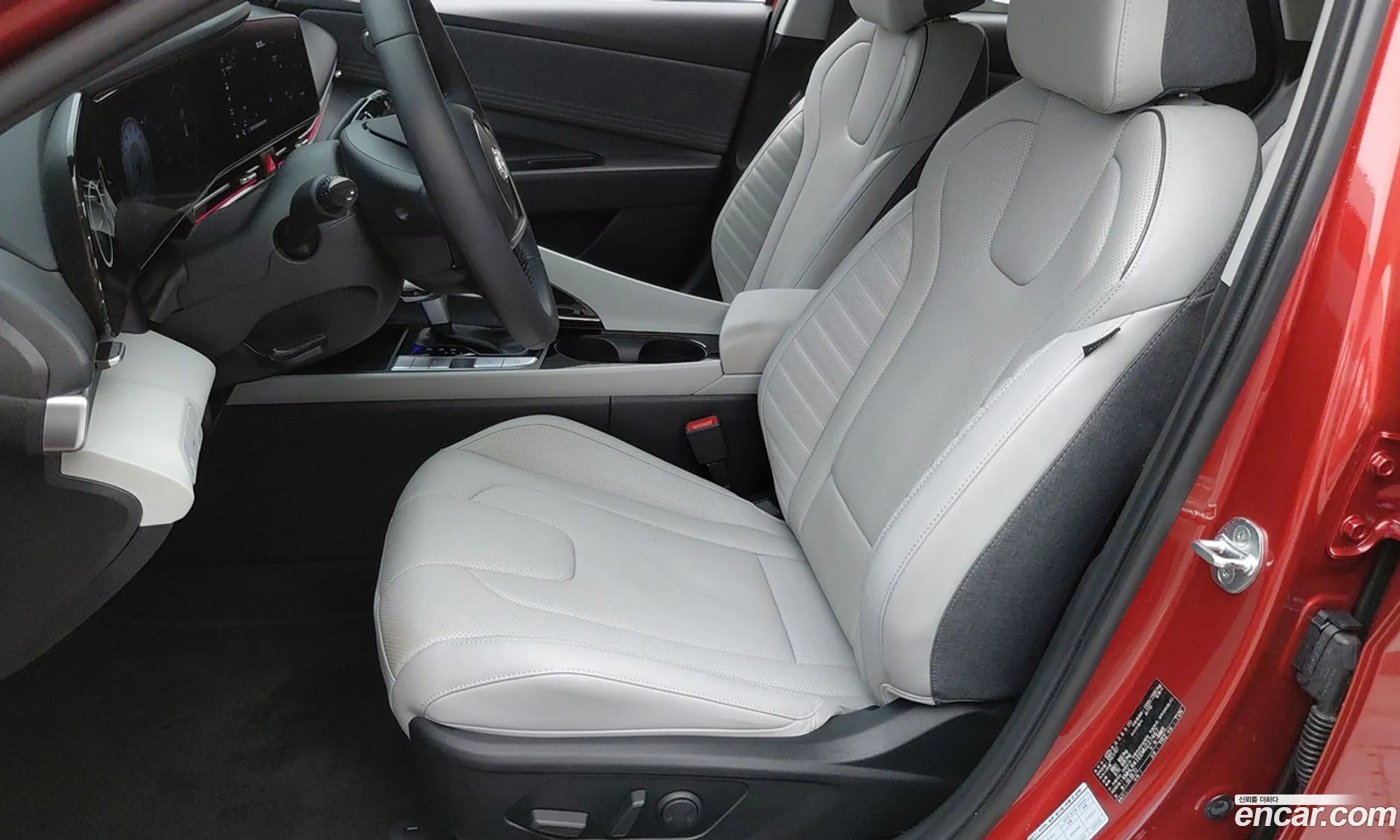 Hyundai Elantra 2021 — 19