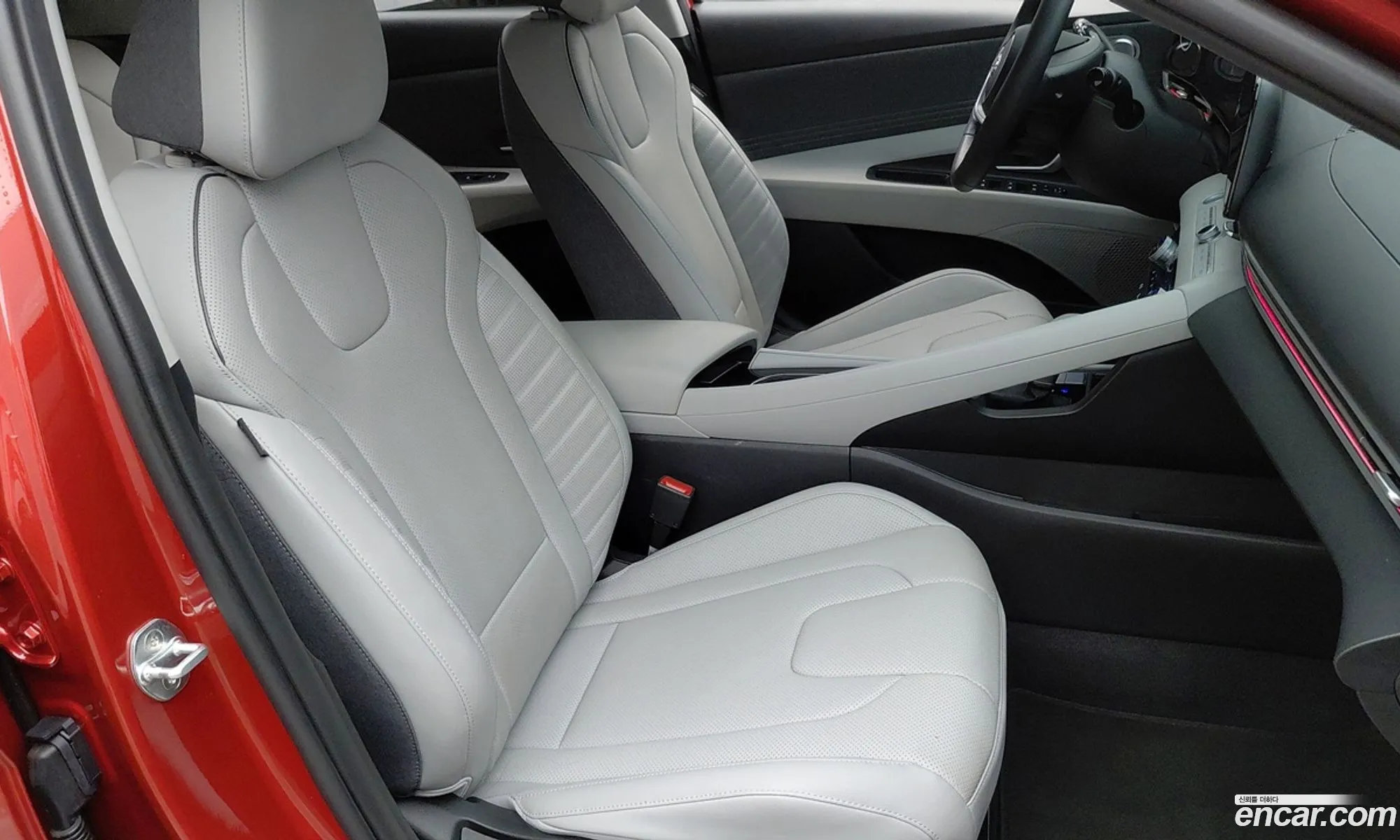 Hyundai Elantra 2021 — 3