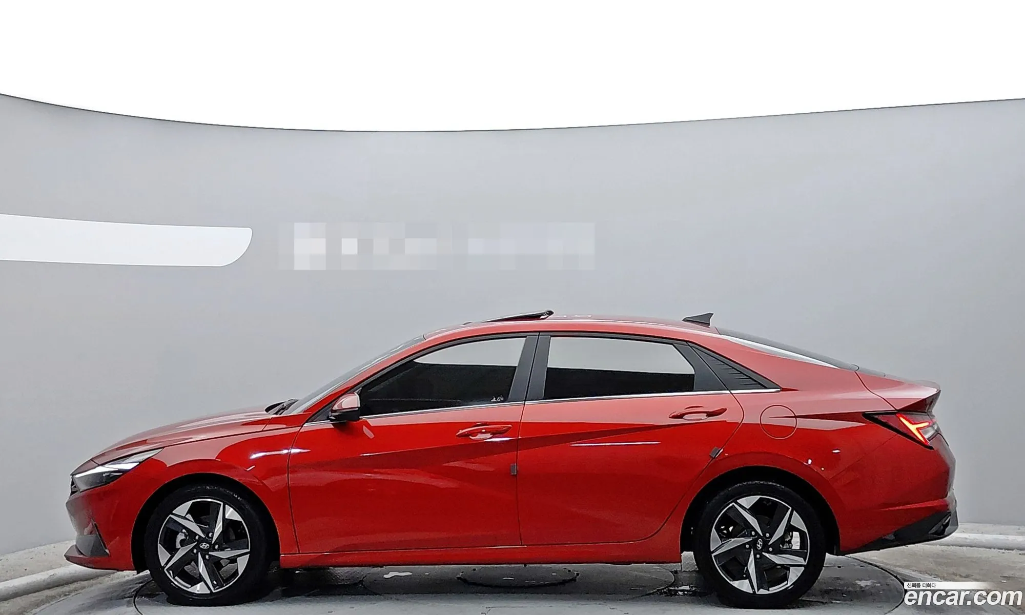 Hyundai Elantra 2021 — 16