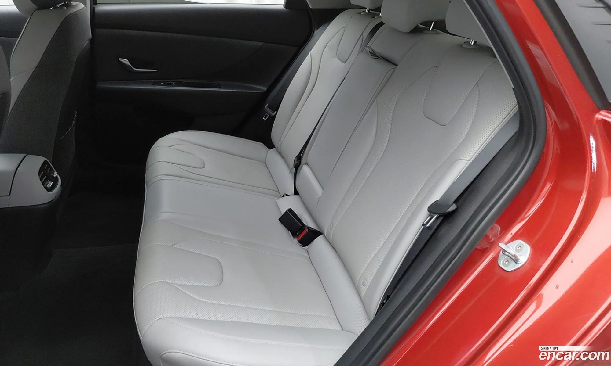 Hyundai Elantra 2021 — 2