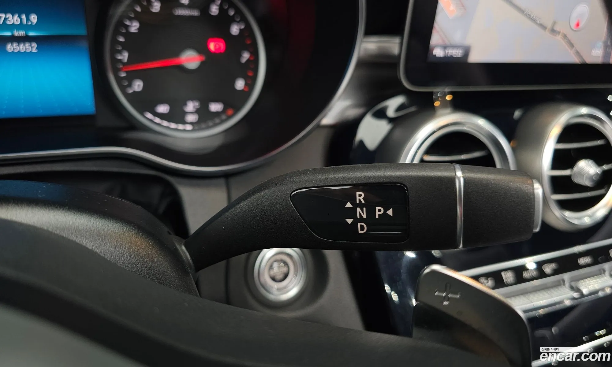 Mercedes-Benz C-Class W205 2019 — 24