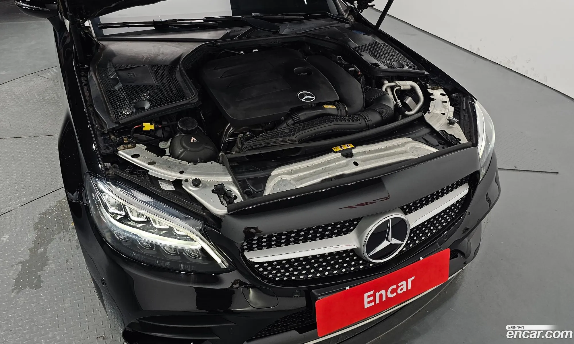 Mercedes-Benz C-Class W205 2019 — 21
