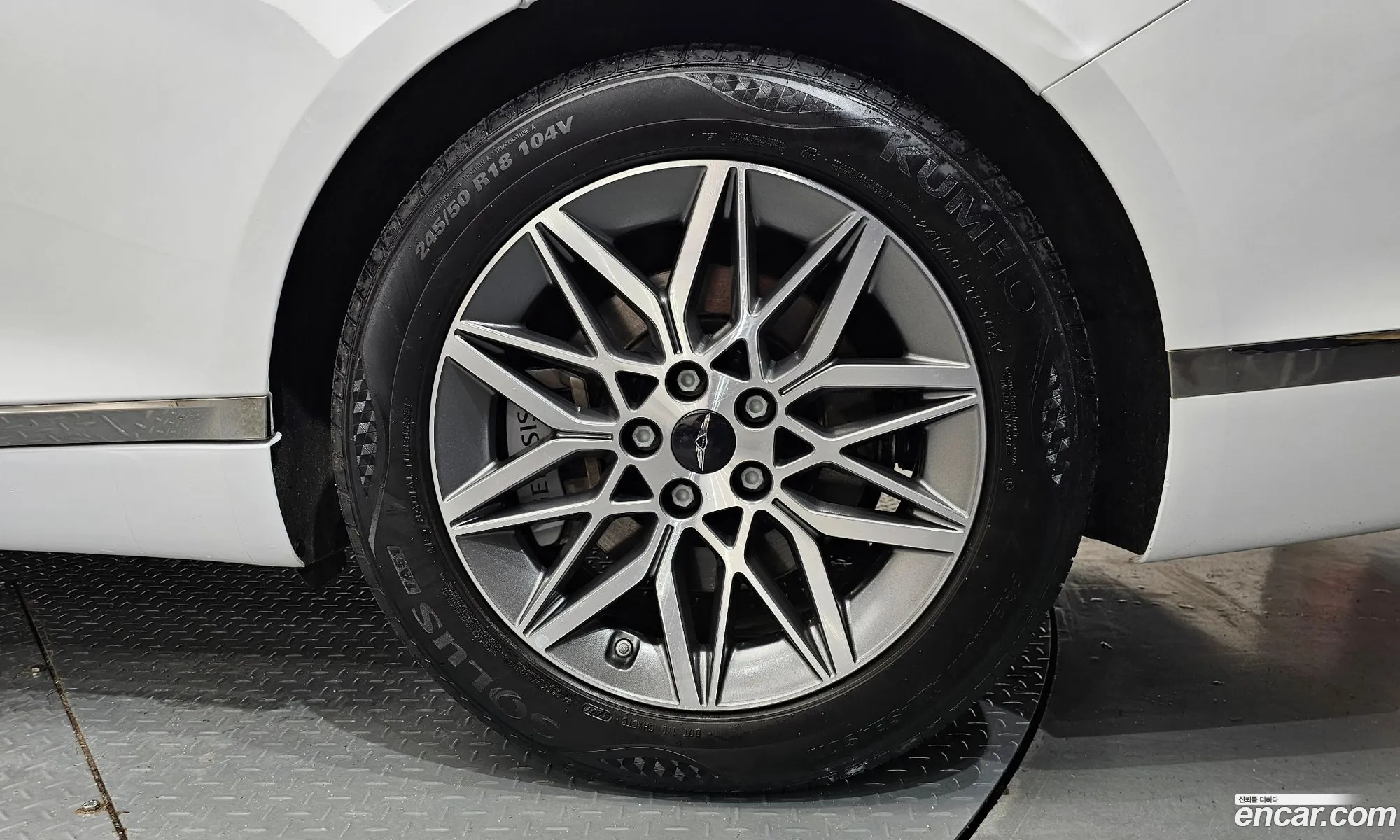 Genesis G80 2024 — 31