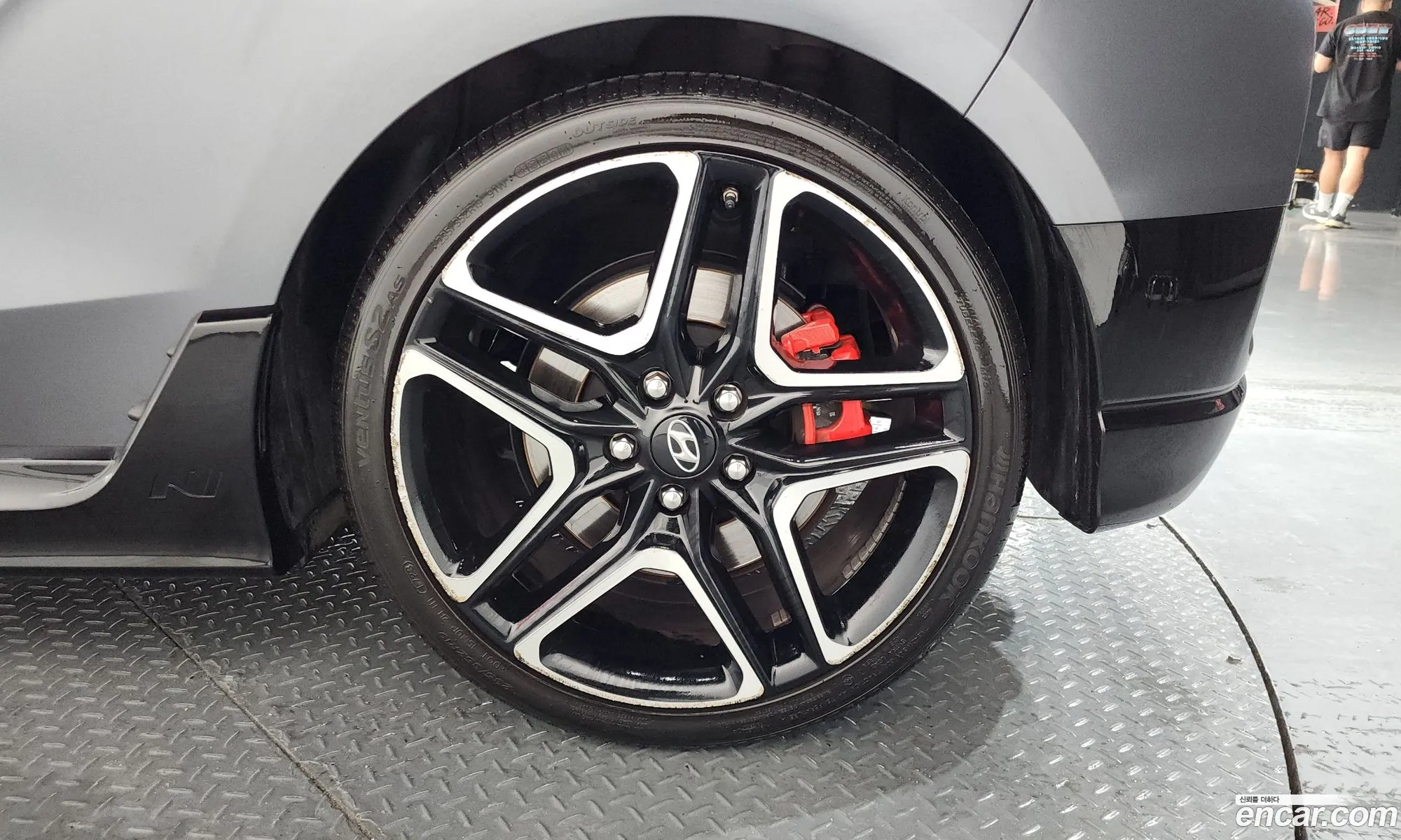 Hyundai Veloster 2018 — 12