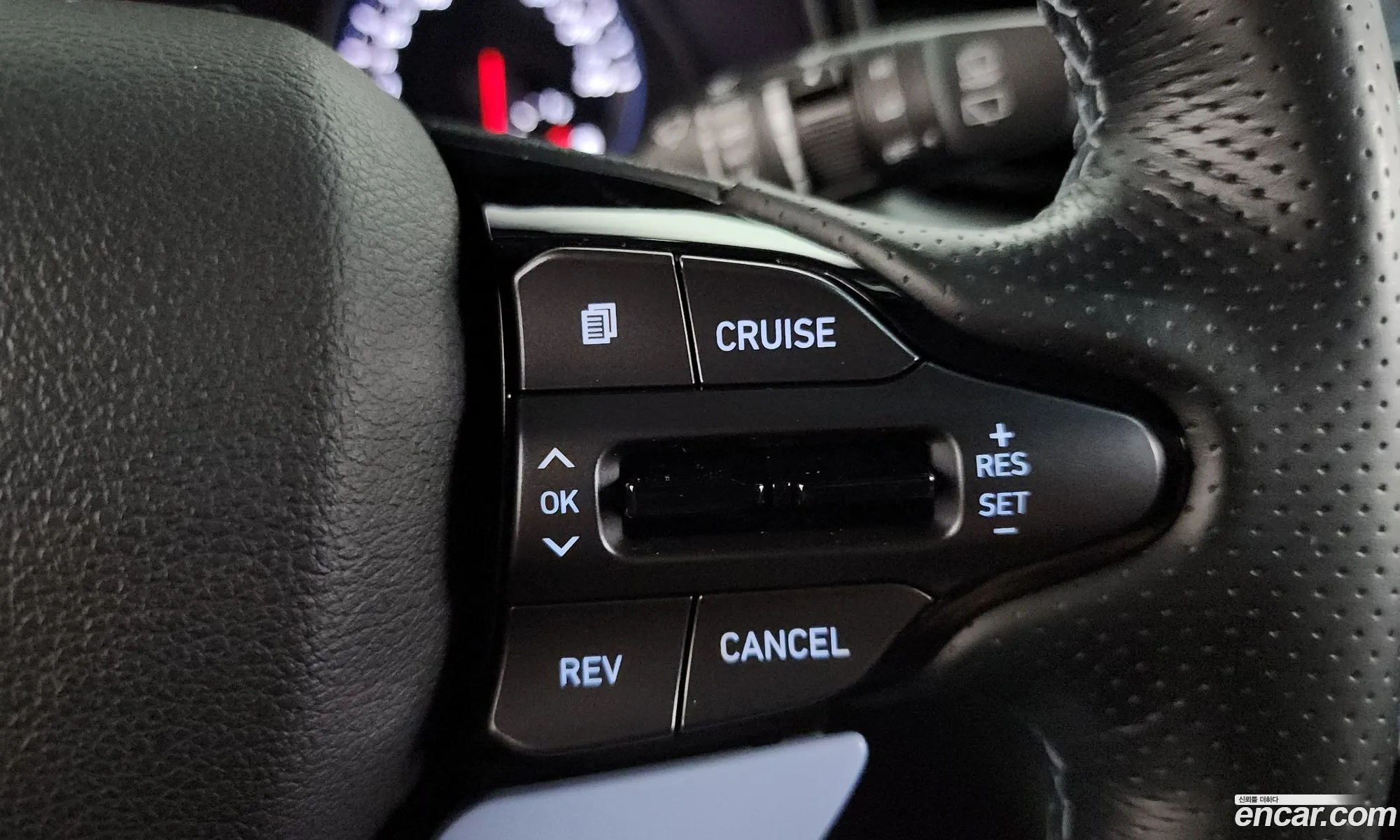 Hyundai Veloster 2018 — 30