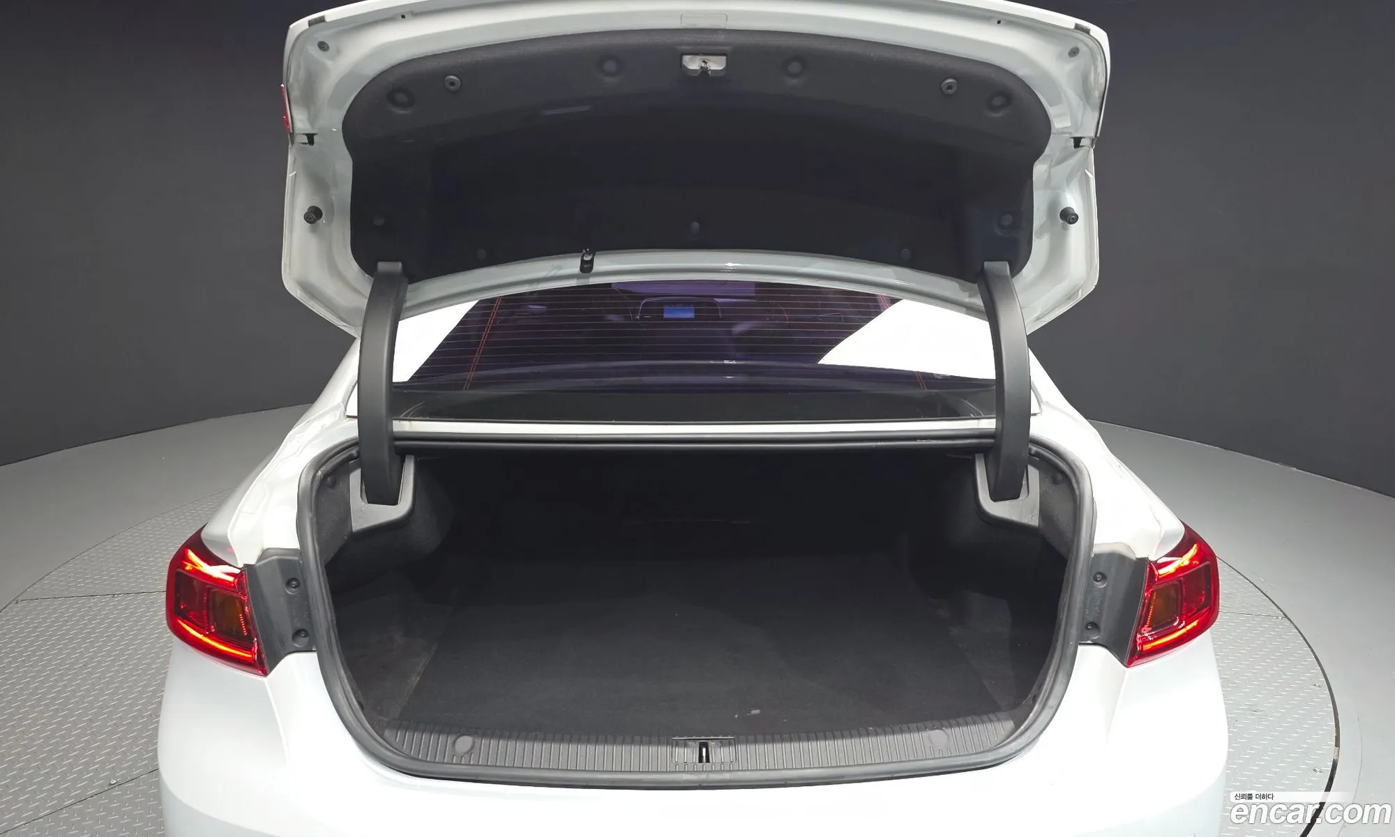 Renault Korea (Samsung) SM6 2016 — 10