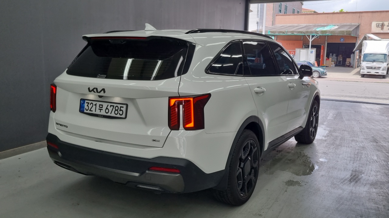 Kia Sorento 2025 — 13
