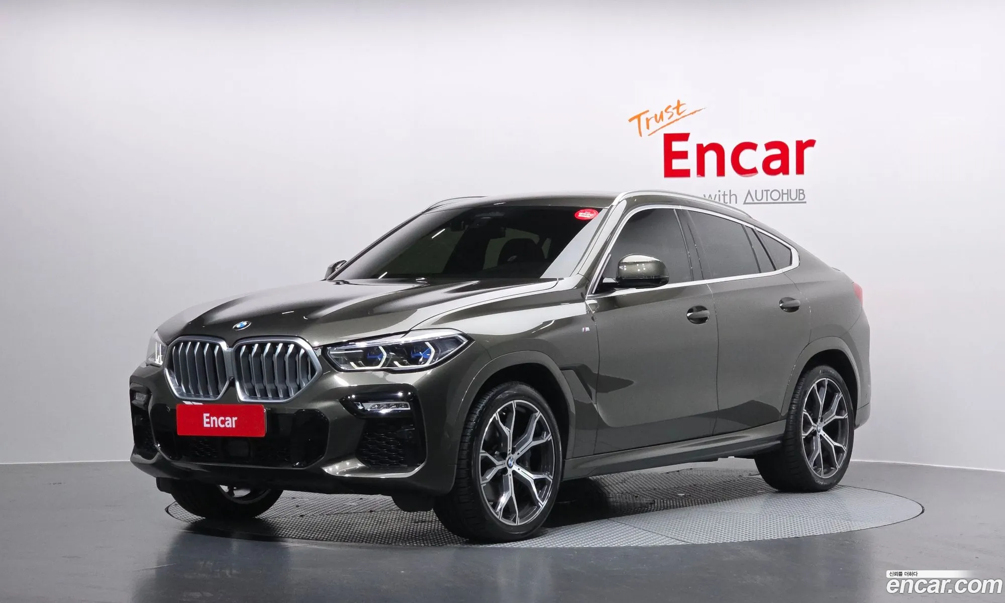 BMW X6 2021 — 2