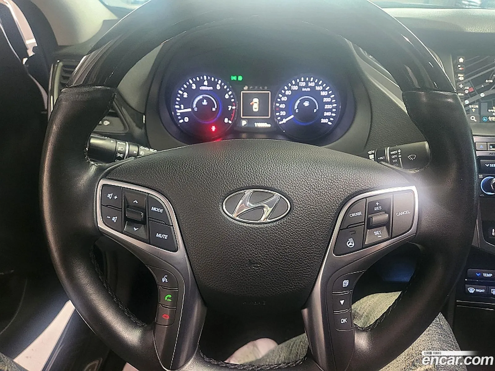 Hyundai Grandeur HG 2016 — 17