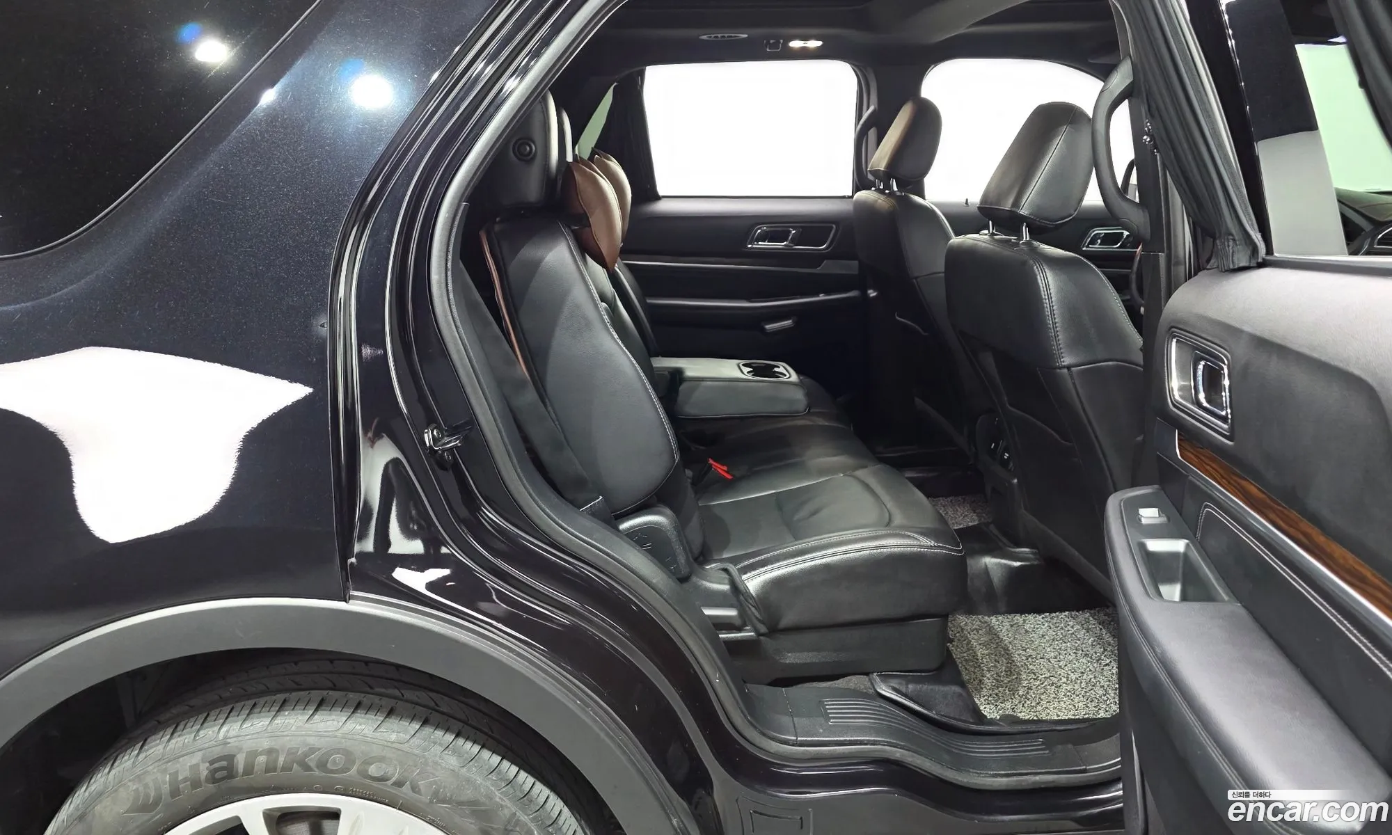 Ford Explorer 2019 — 10