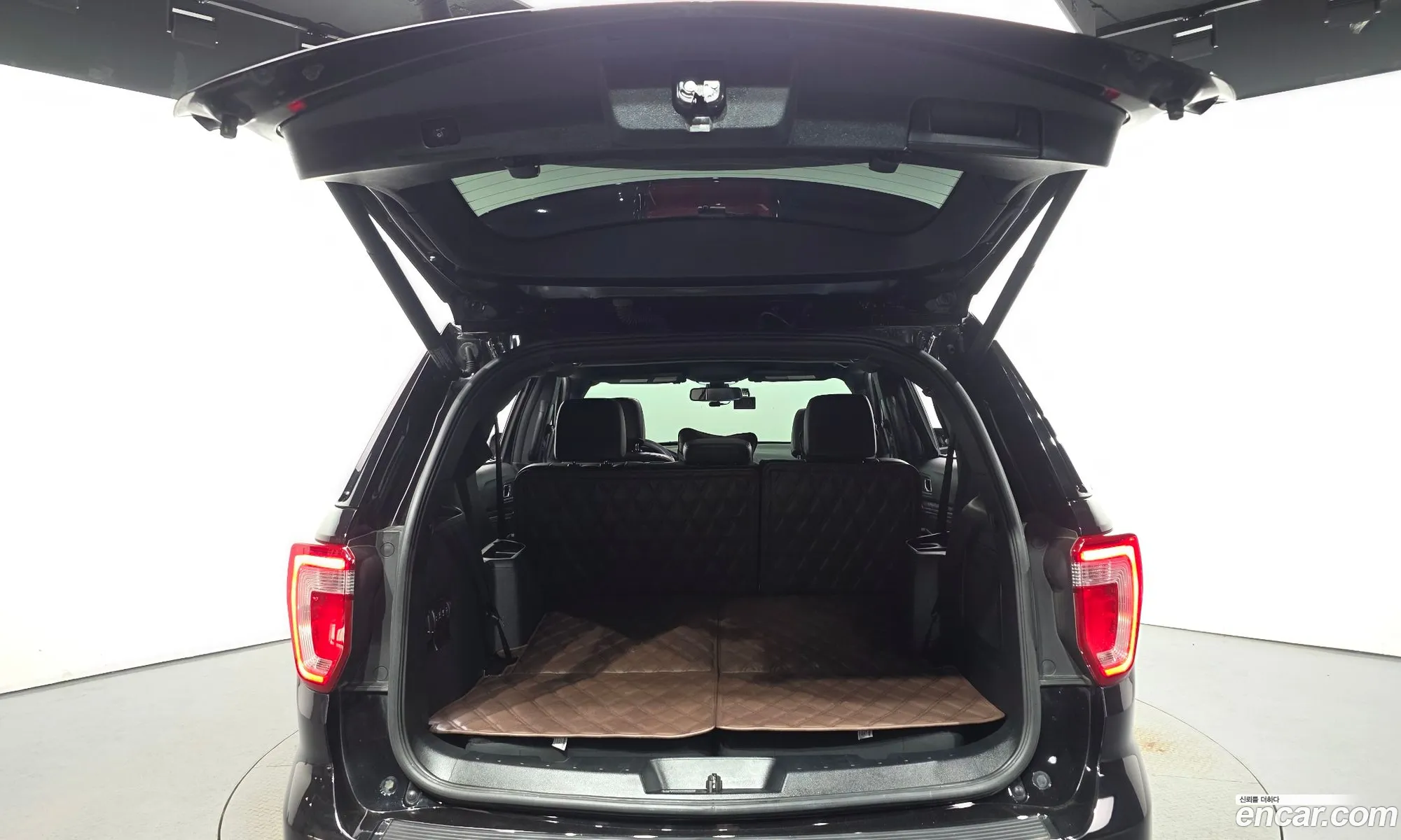 Ford Explorer 2019 — 9