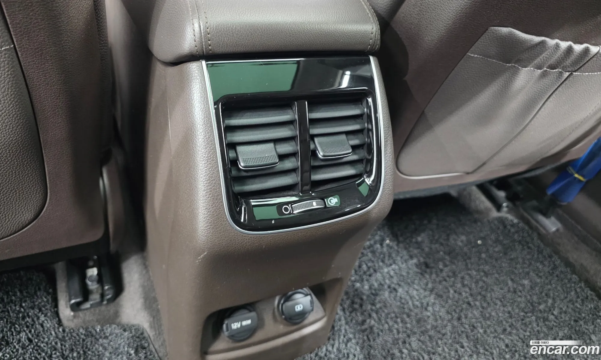 Kia K7 2017 KNALB415BHA080925 — 16