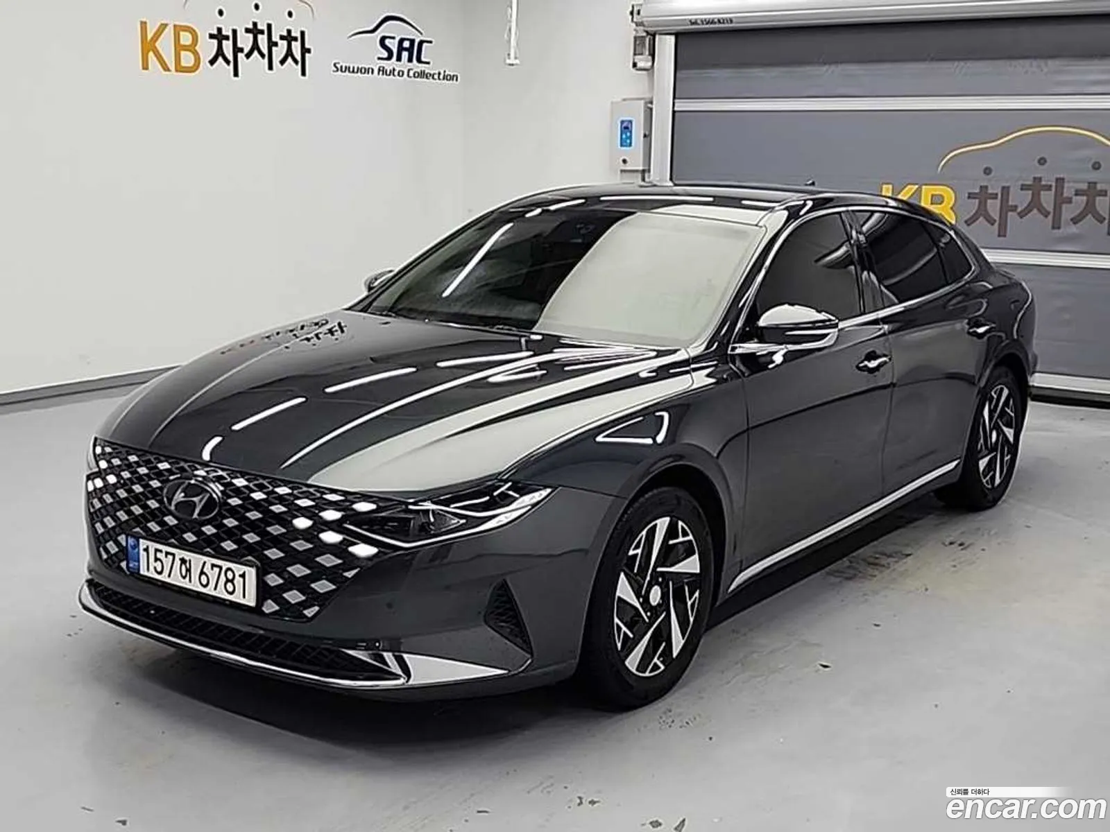Hyundai Grandeur IG Hybrid 2021 — 16