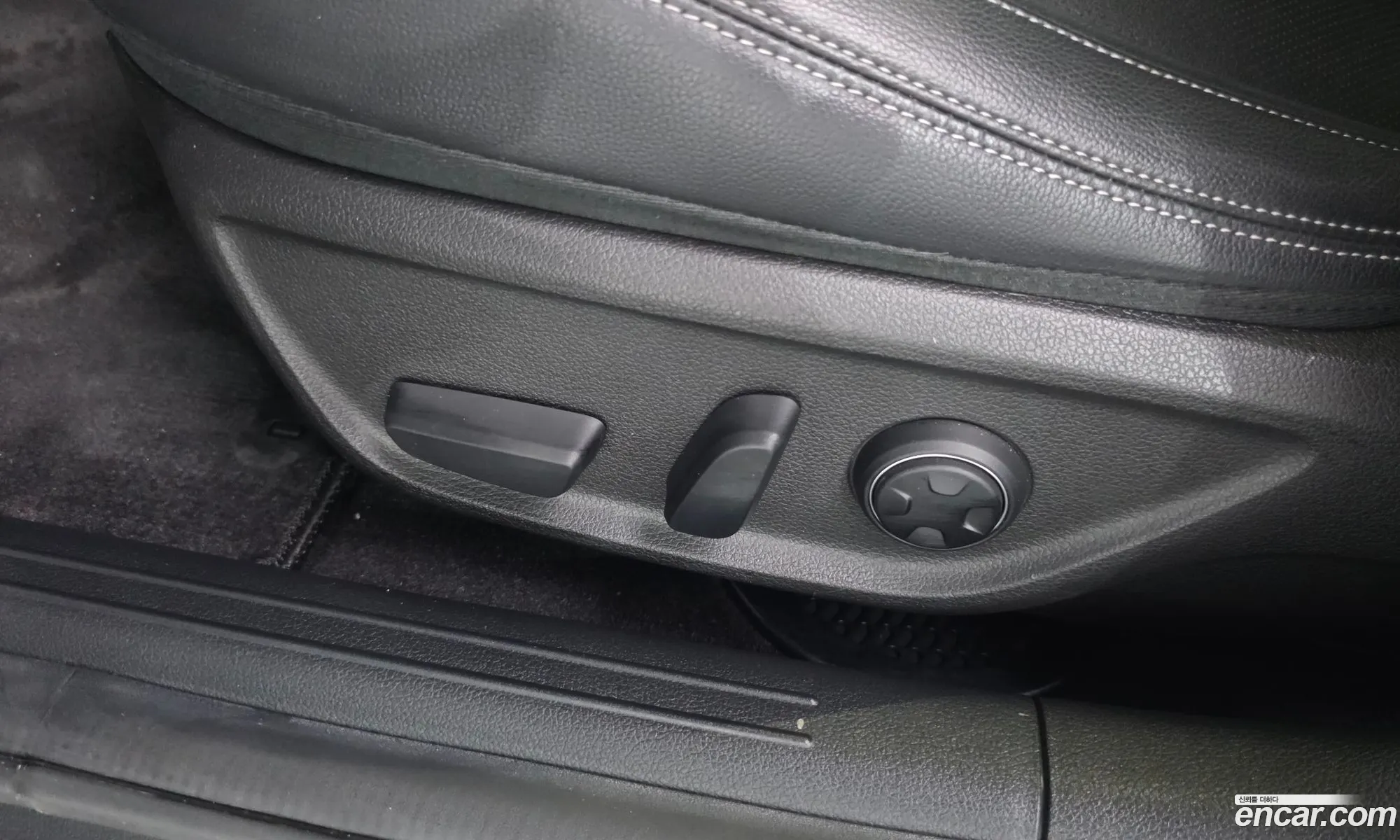 Genesis G70 2021 — 33
