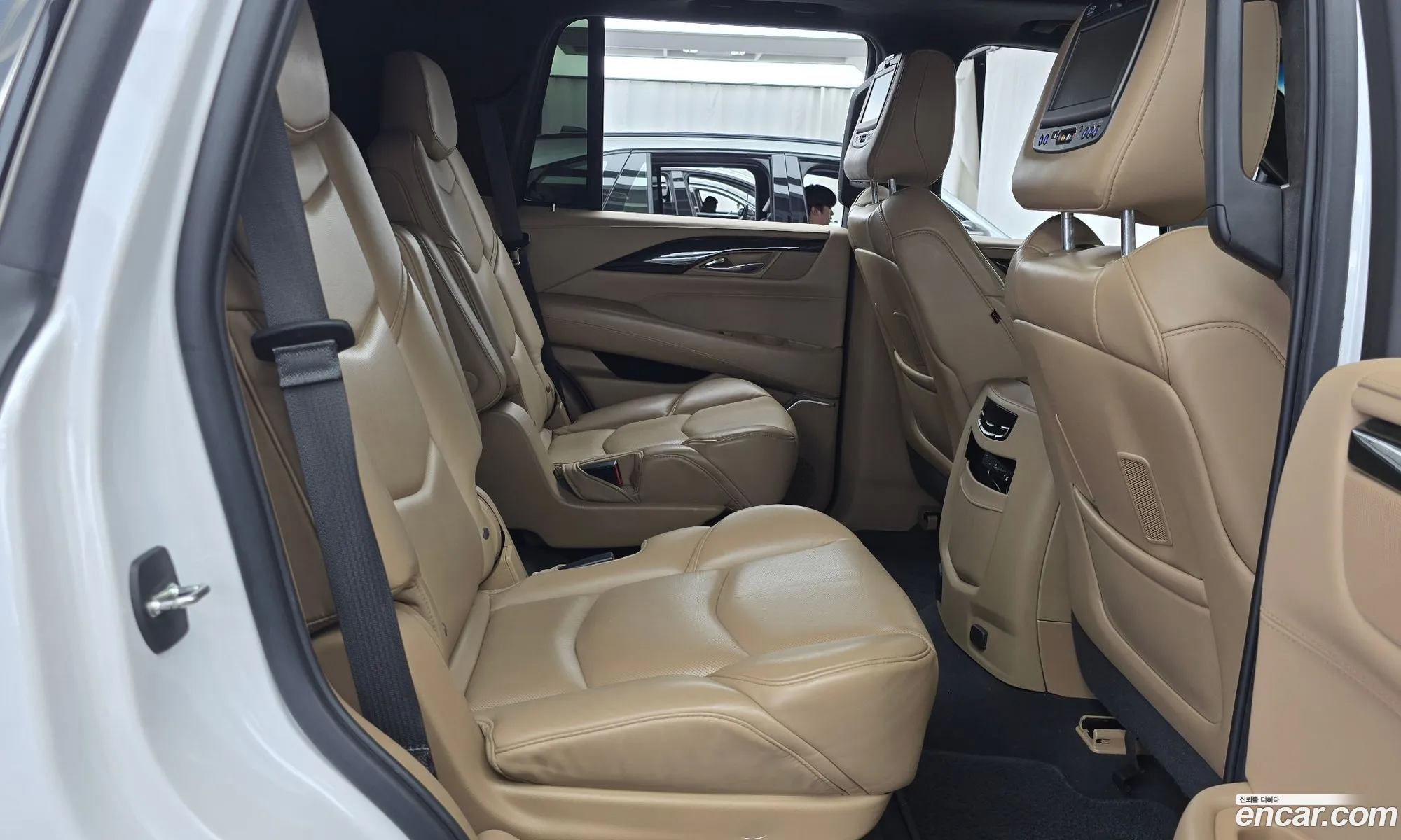 Cadillac Escalade 2019 — 15